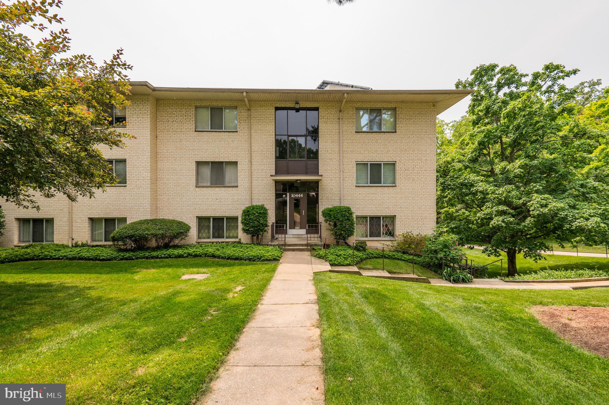 NORTH BETHESDA - Residential