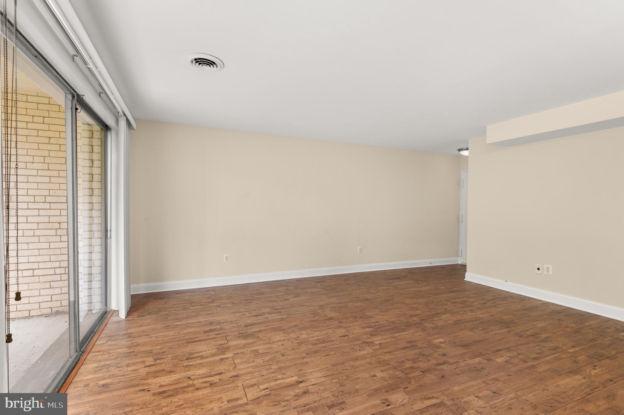 NORTH BETHESDA - Residential