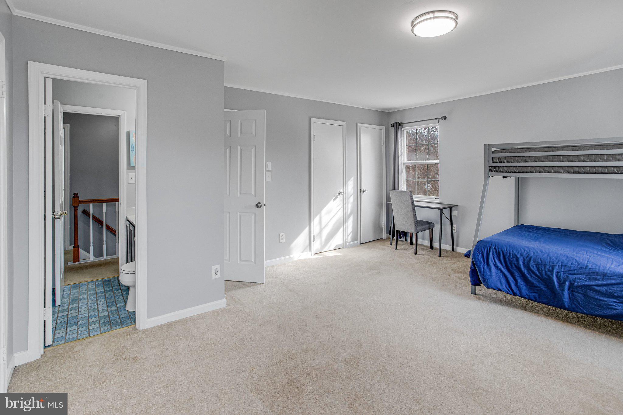 GUNSTON SQUARE - Residential