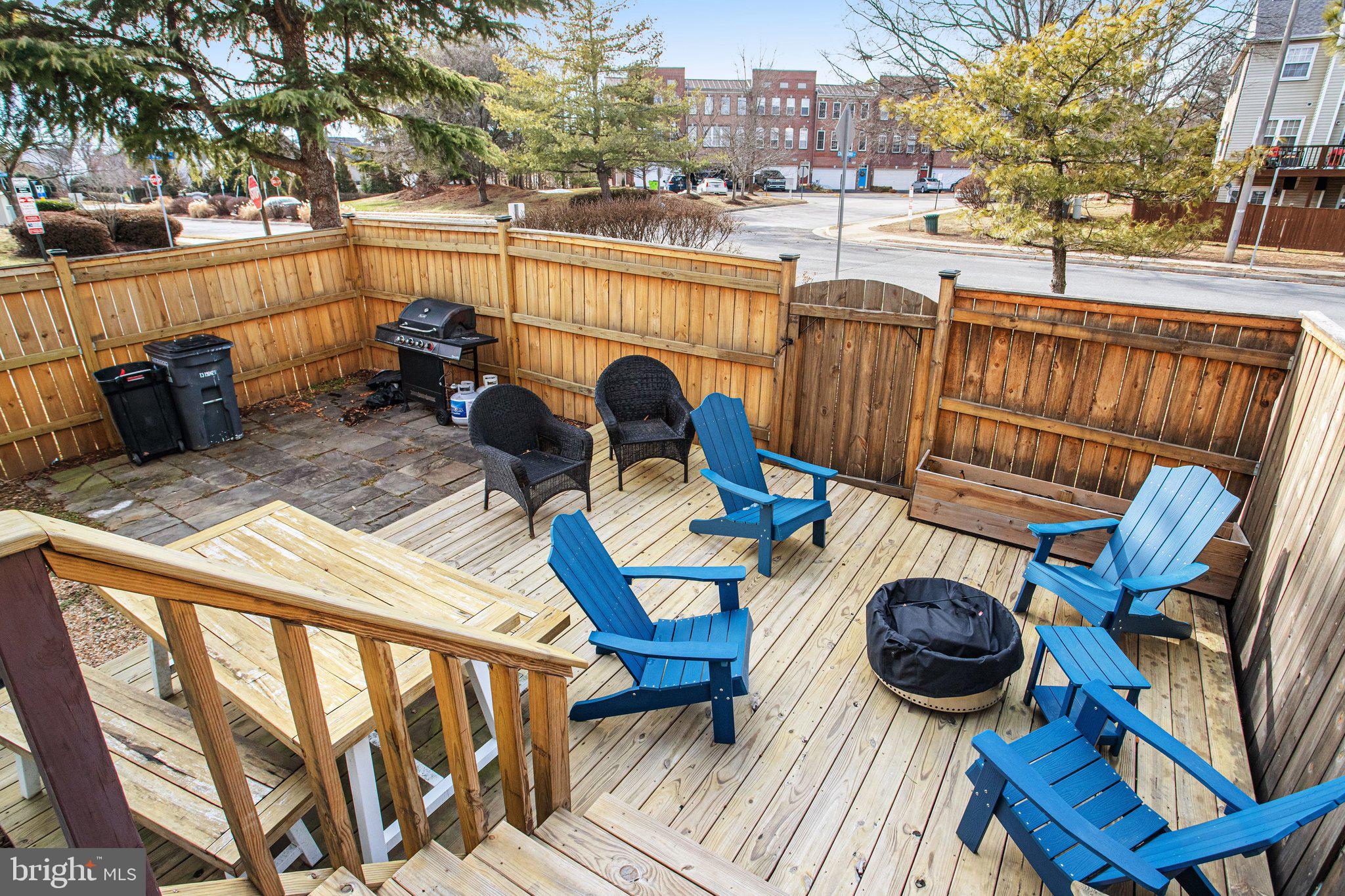 GUNSTON SQUARE - Residential