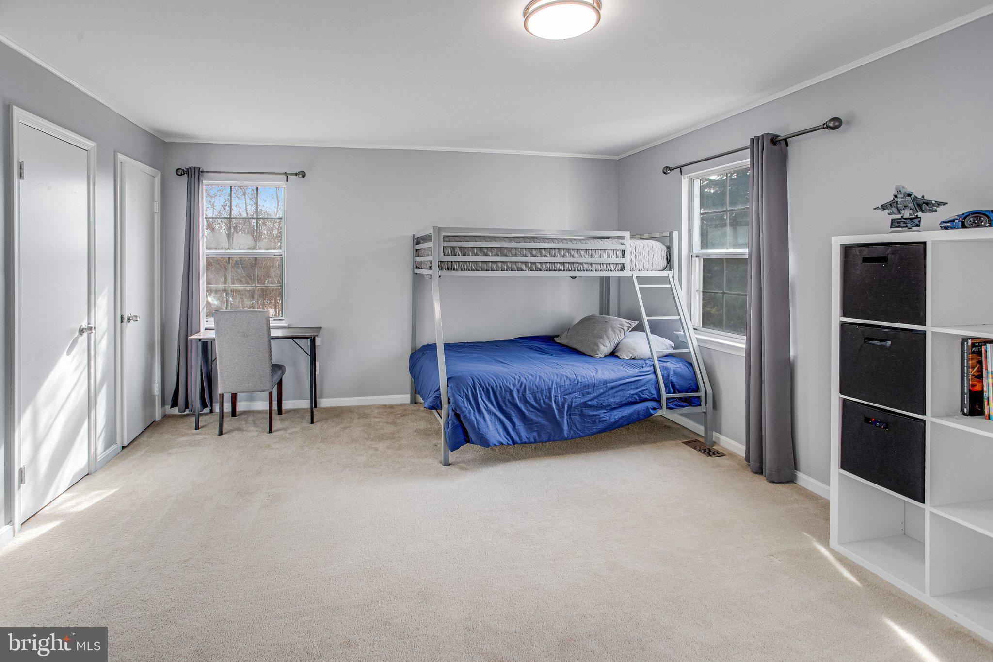 GUNSTON SQUARE - Residential