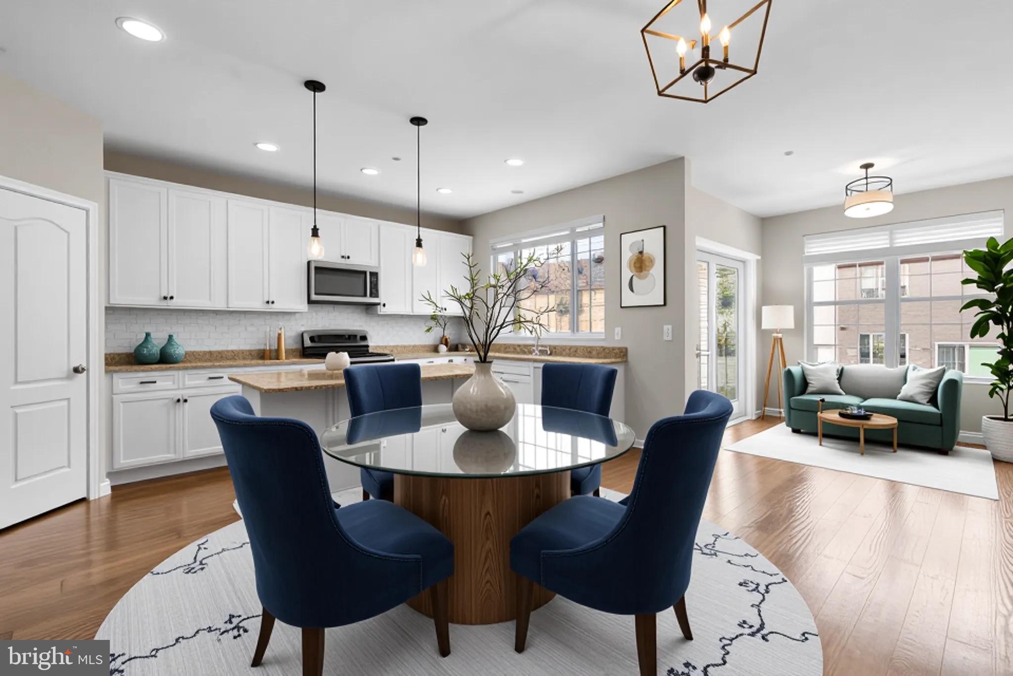 TALLYN RIDGE - Residential