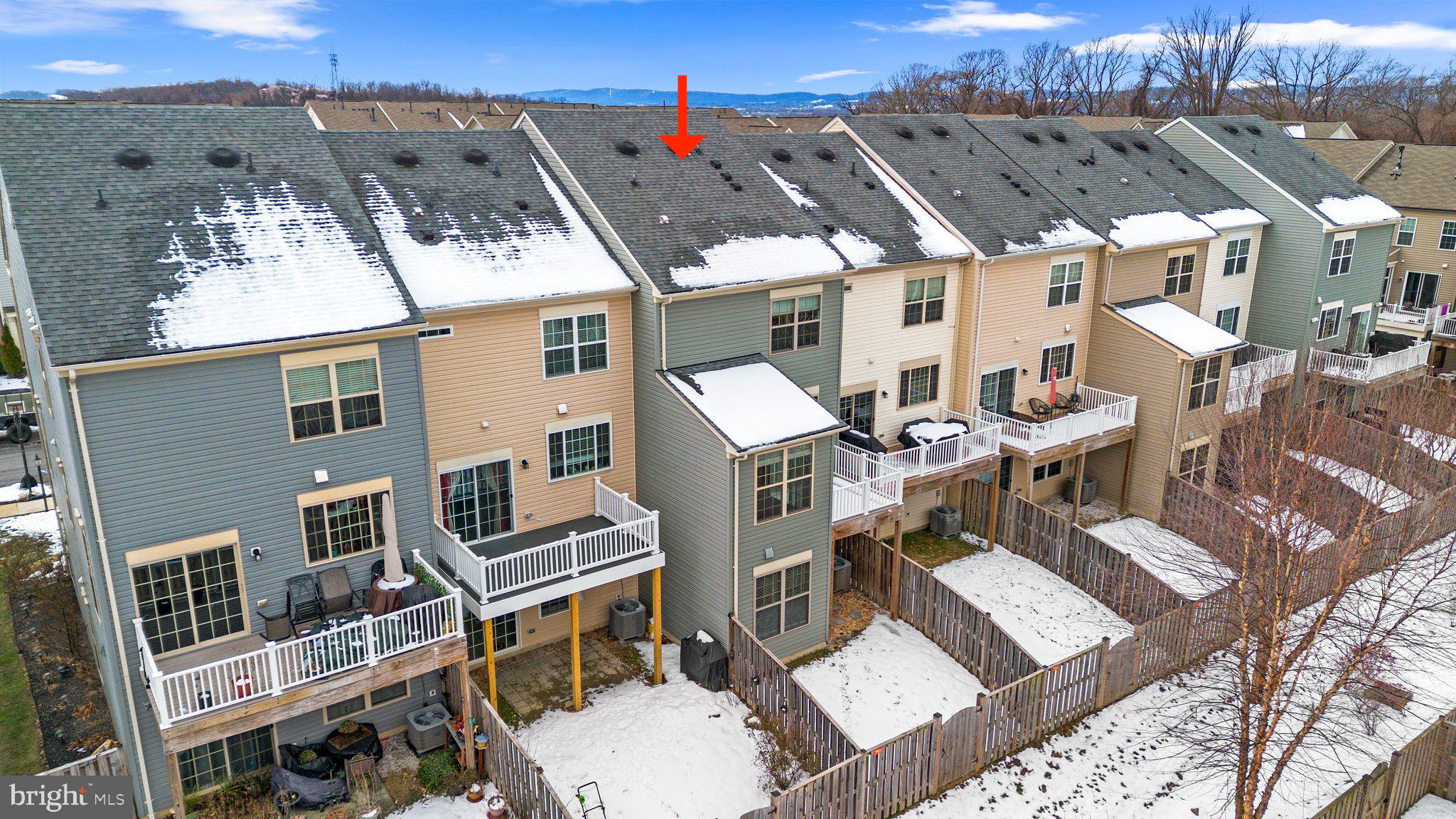 TALLYN RIDGE - Residential