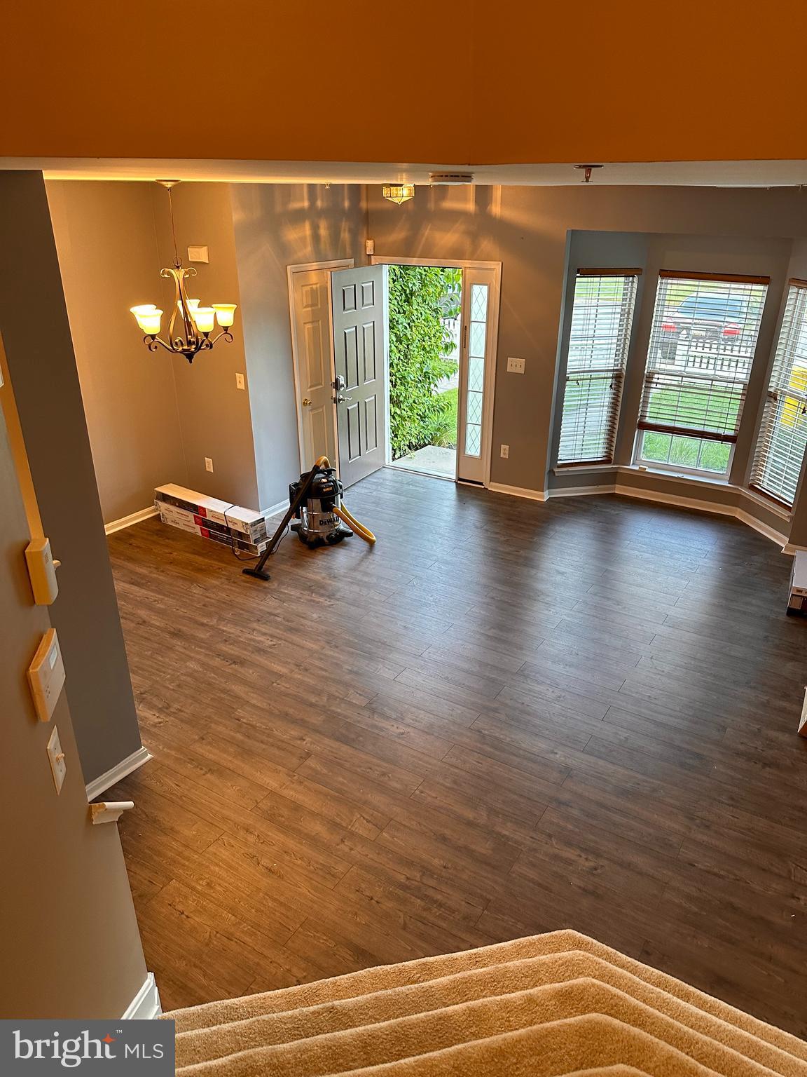 SEVEN OAKS - Residential Lease