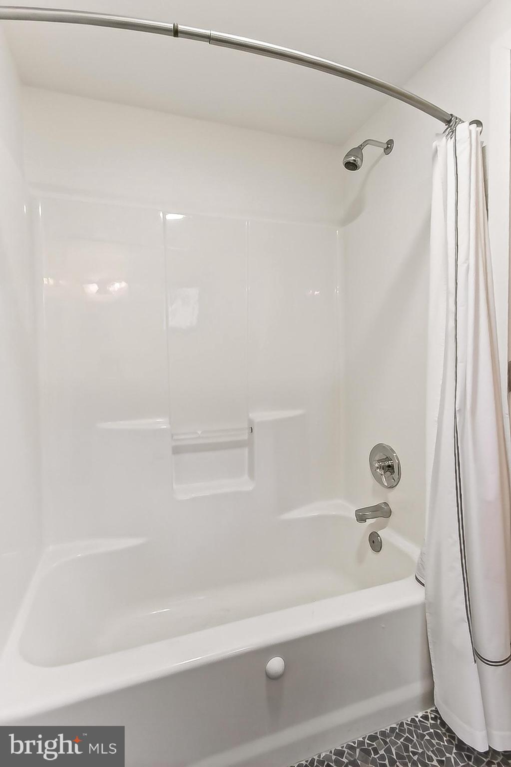 GREAT FALLS/LITTLE FALLS - Residential