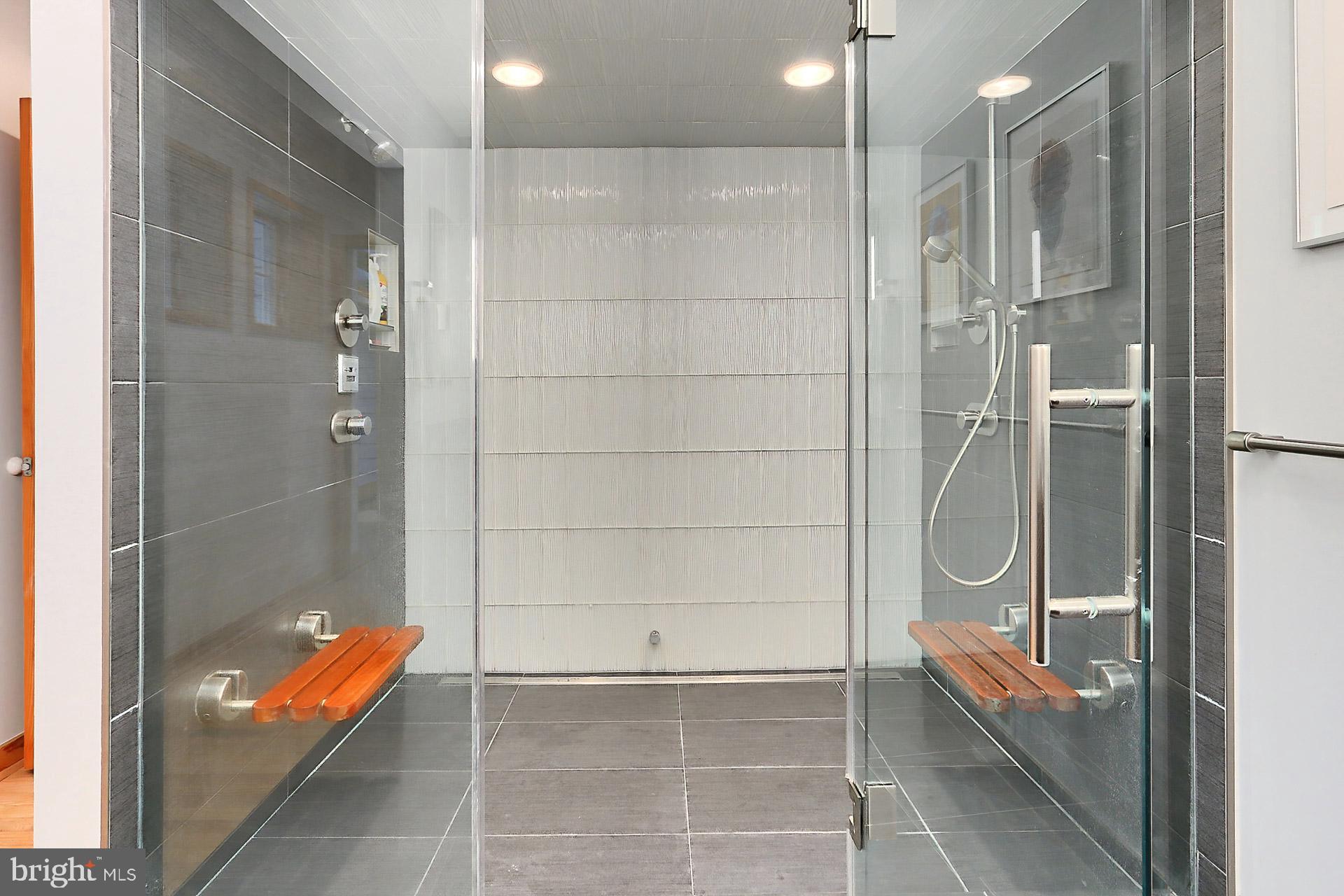 GREAT FALLS/LITTLE FALLS - Residential