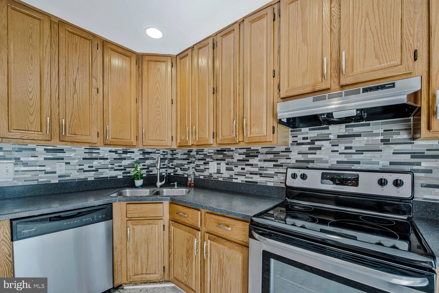 MONTPELIER HILLS- PLAT 3 - Residential