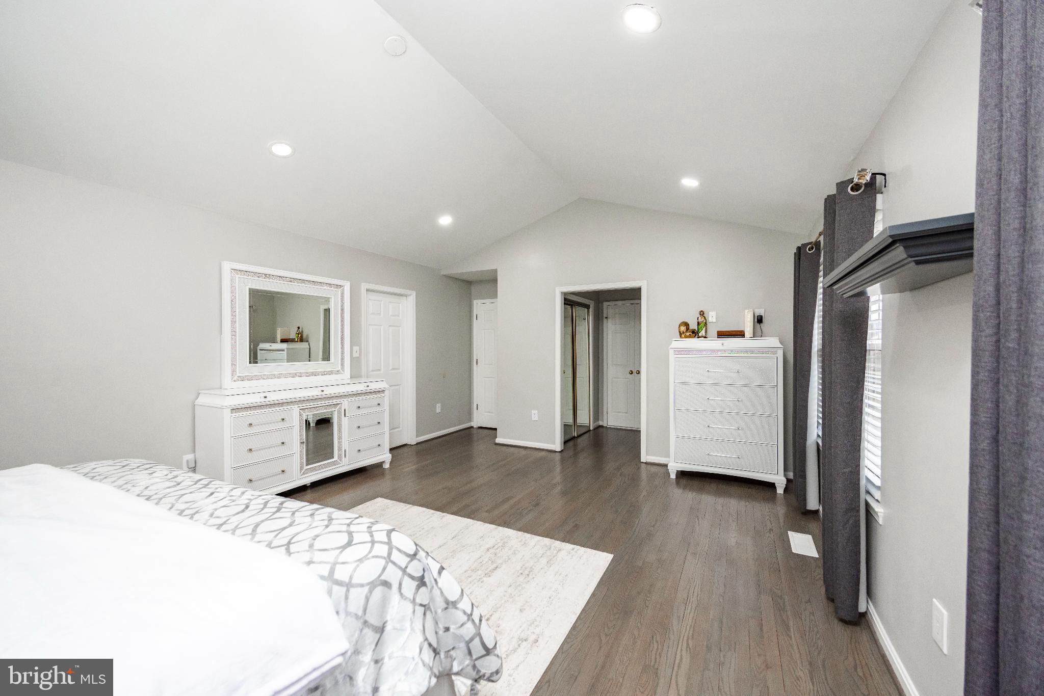 COLLINGTON STATIONPLAT 1 - Residential Lease