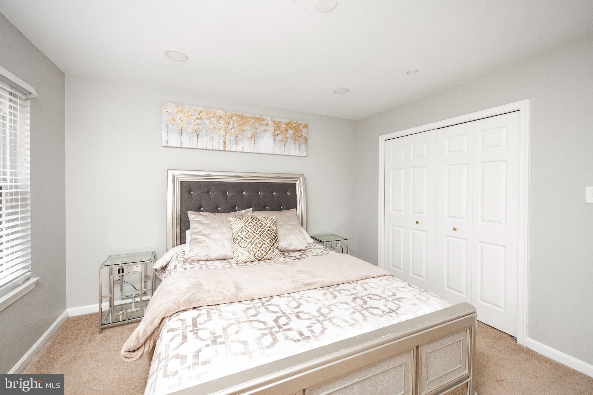 COLLINGTON STATIONPLAT 1 - Residential Lease