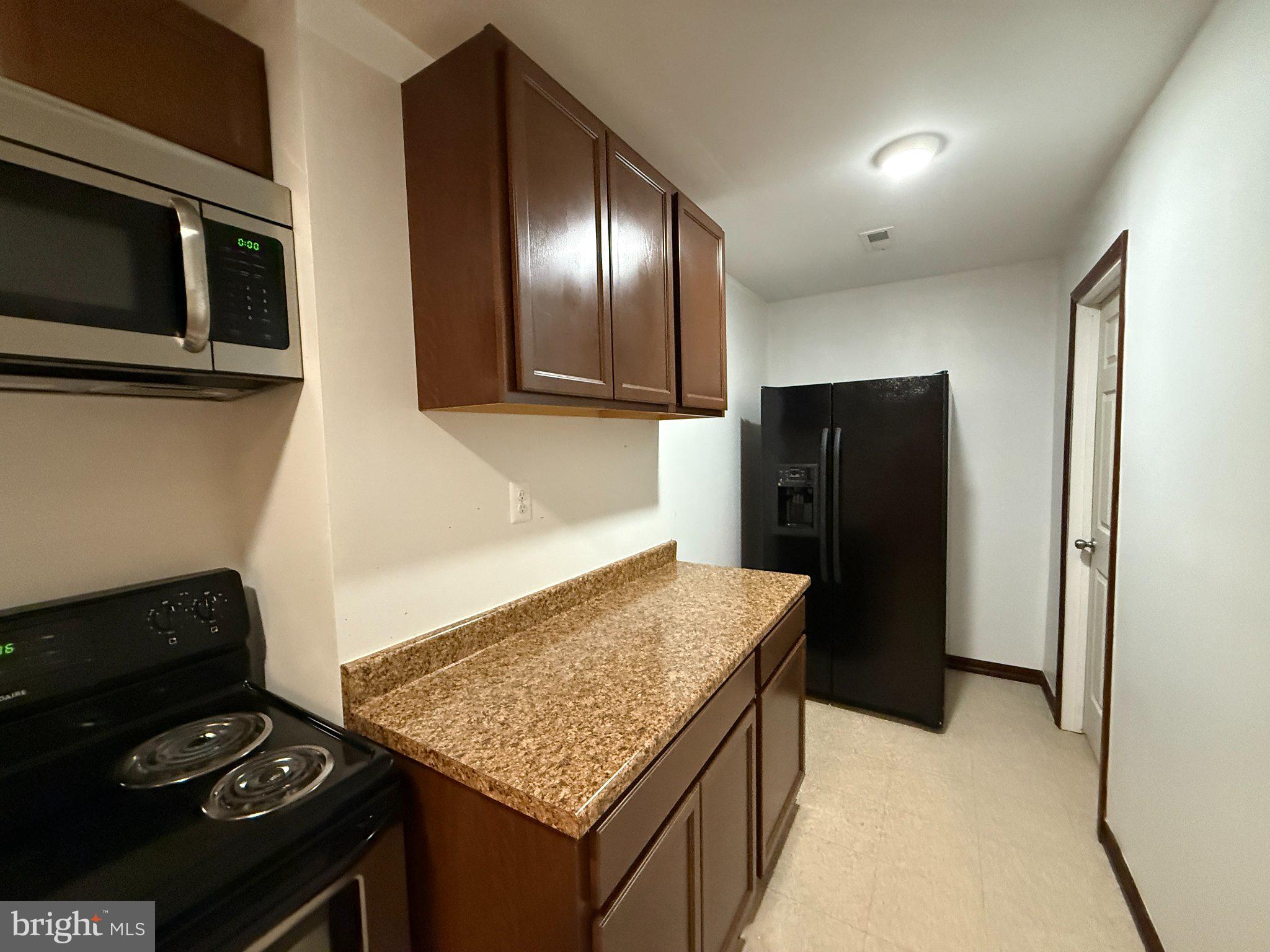 7402 NIGH ROAD
