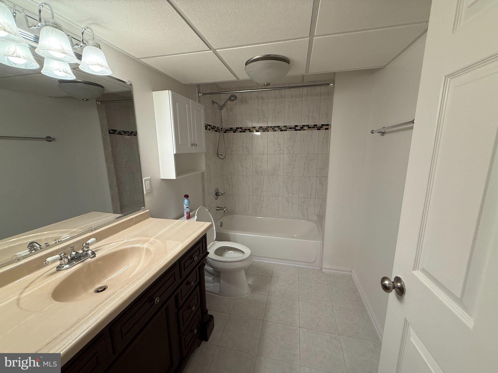 7402 NIGH ROAD