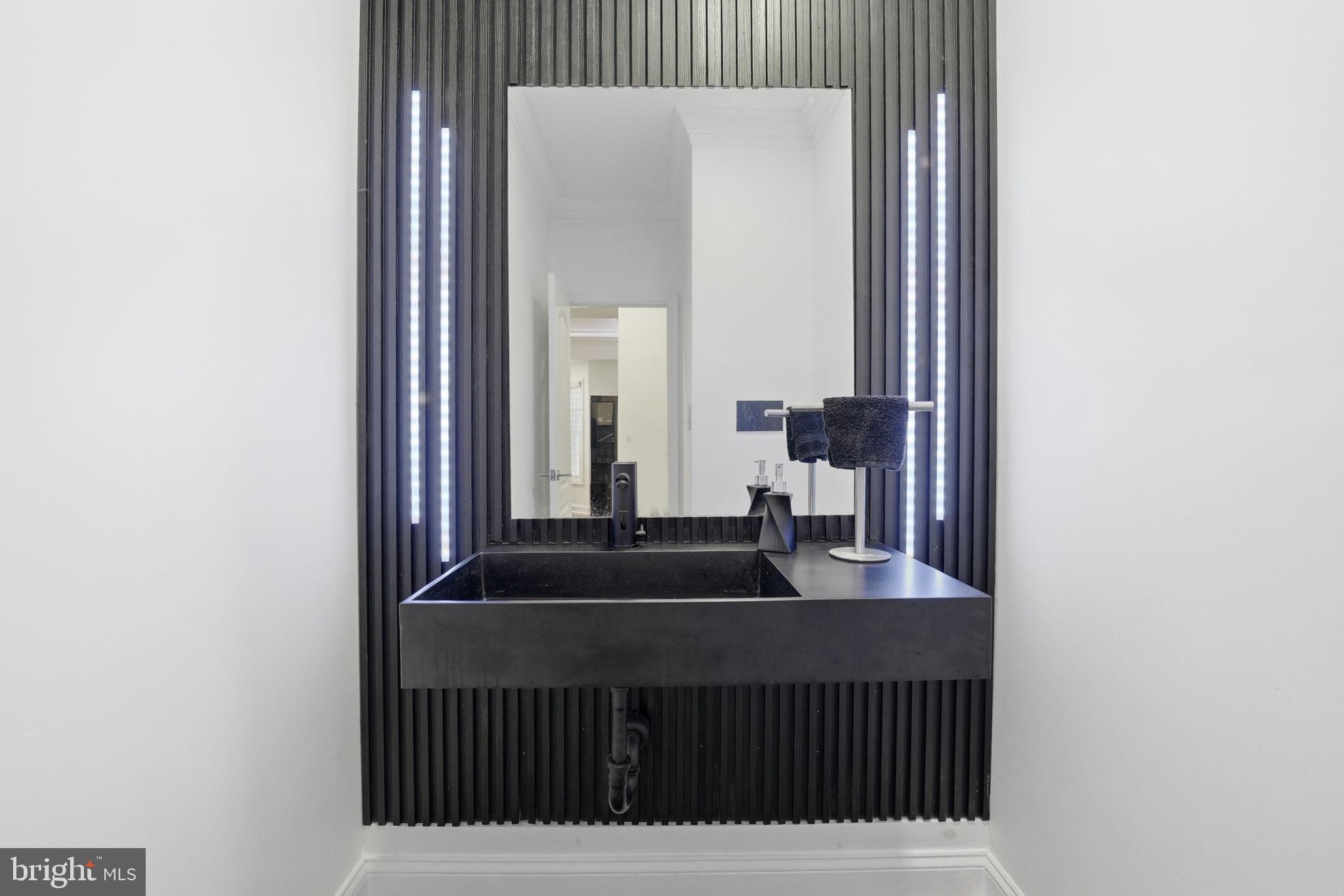 HUNTING RIDGE - Residential