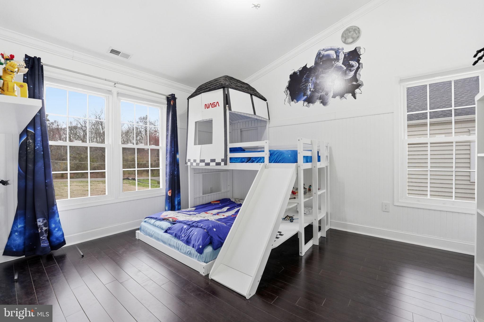 HUNTING RIDGE - Residential