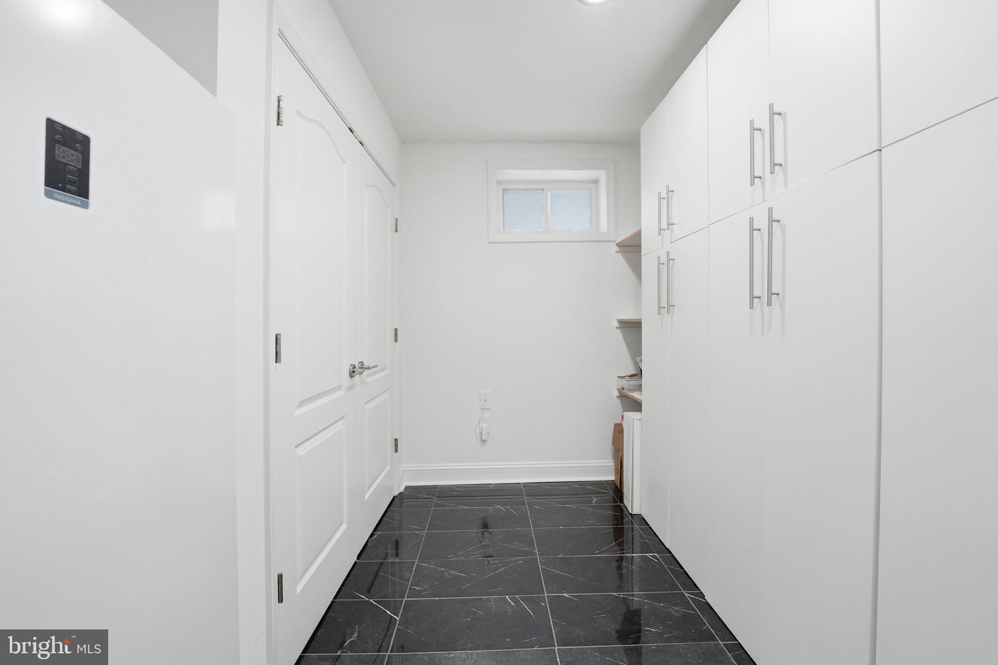 HUNTING RIDGE - Residential