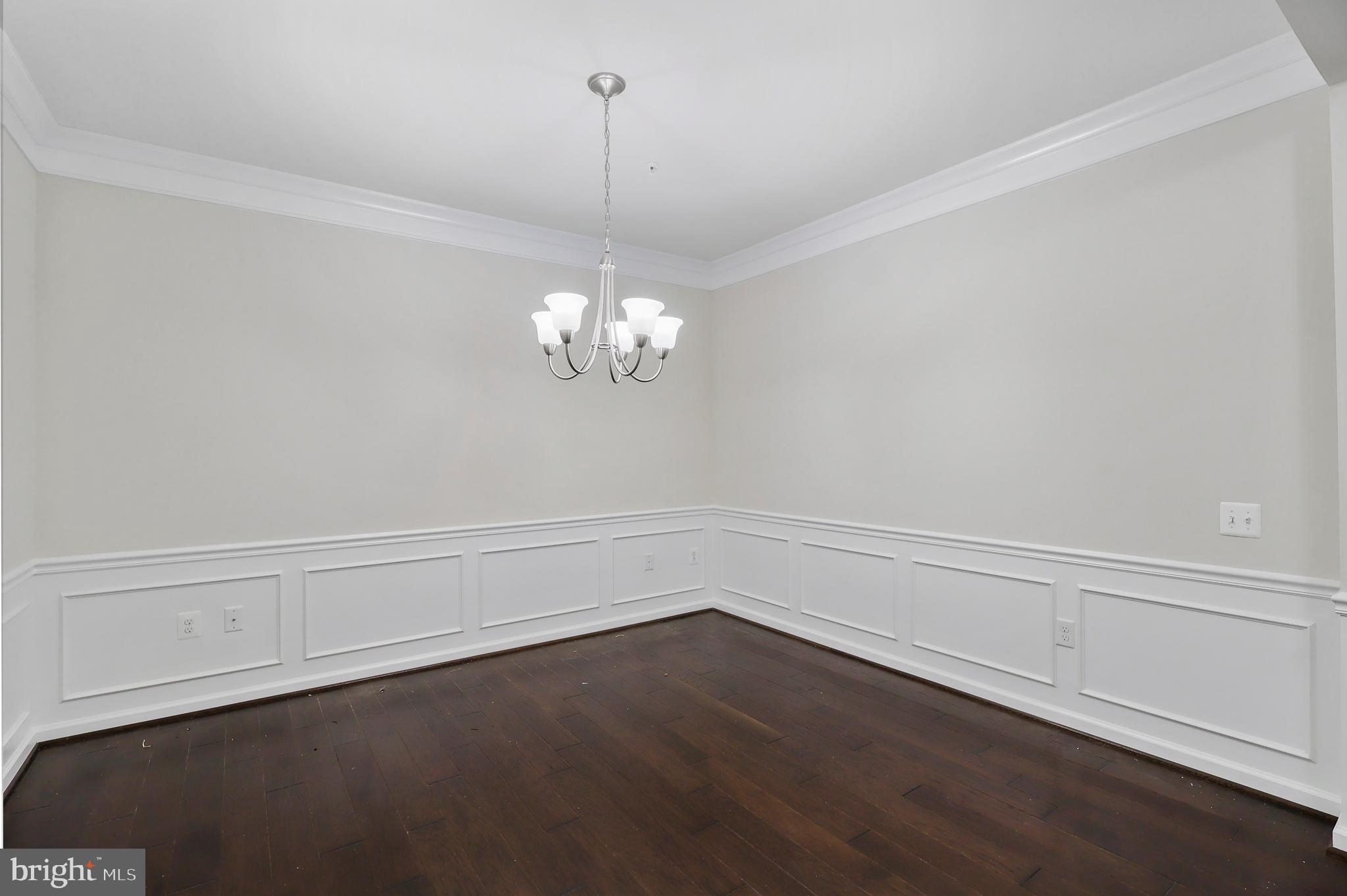 POTOMAC GREEN CONDOMINIUM - Residential Lease