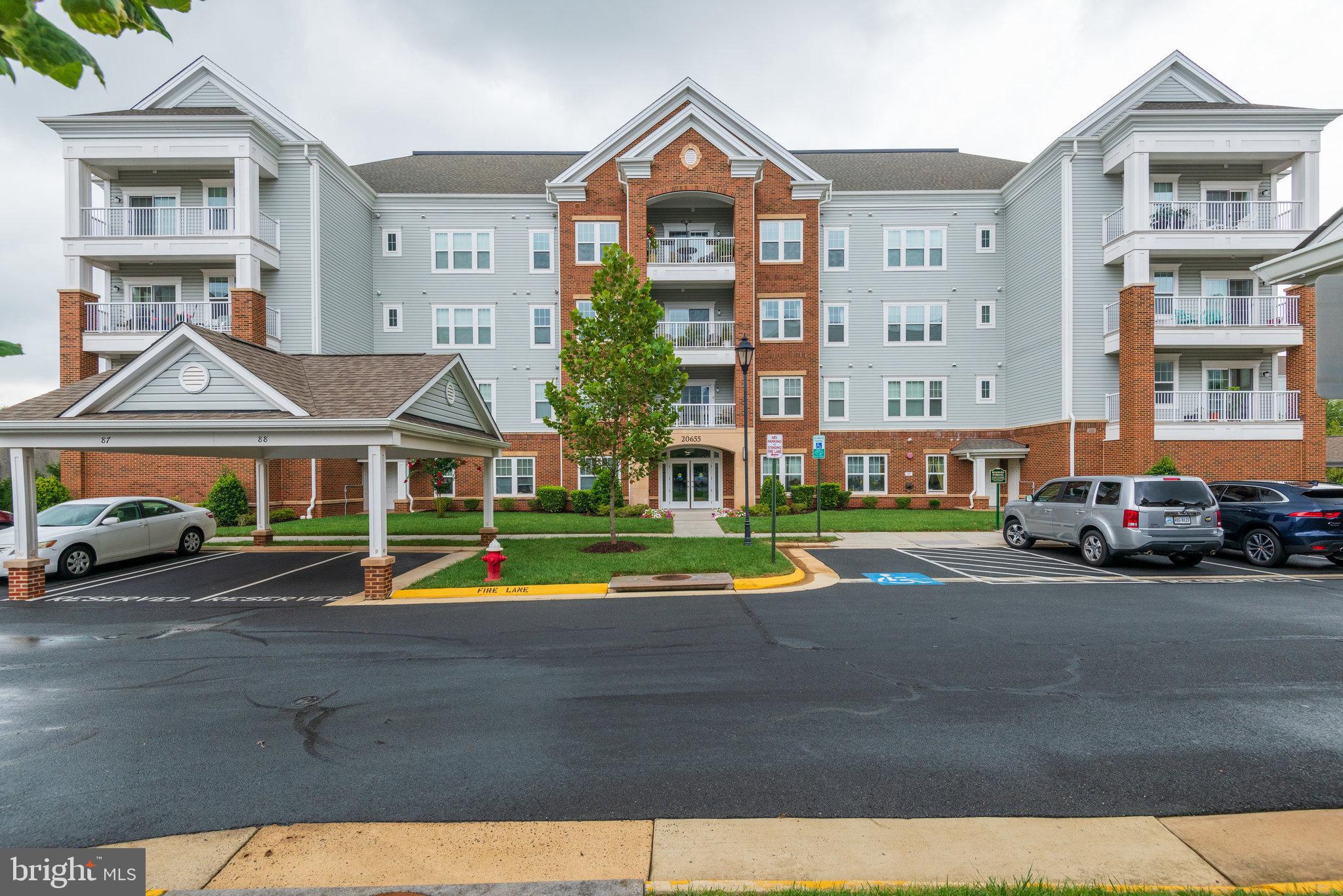 POTOMAC GREEN CONDOMINIUM - Residential Lease