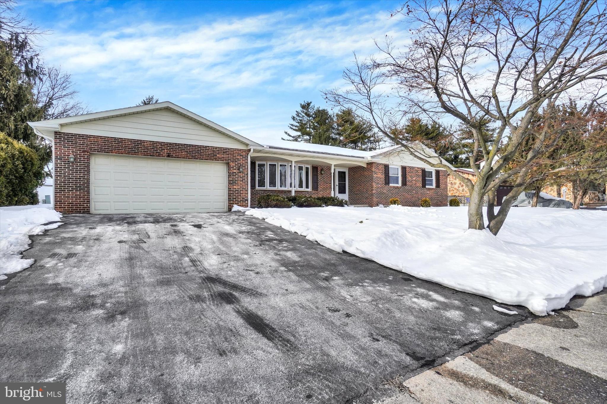 1975 NORMANDIE DRIVE