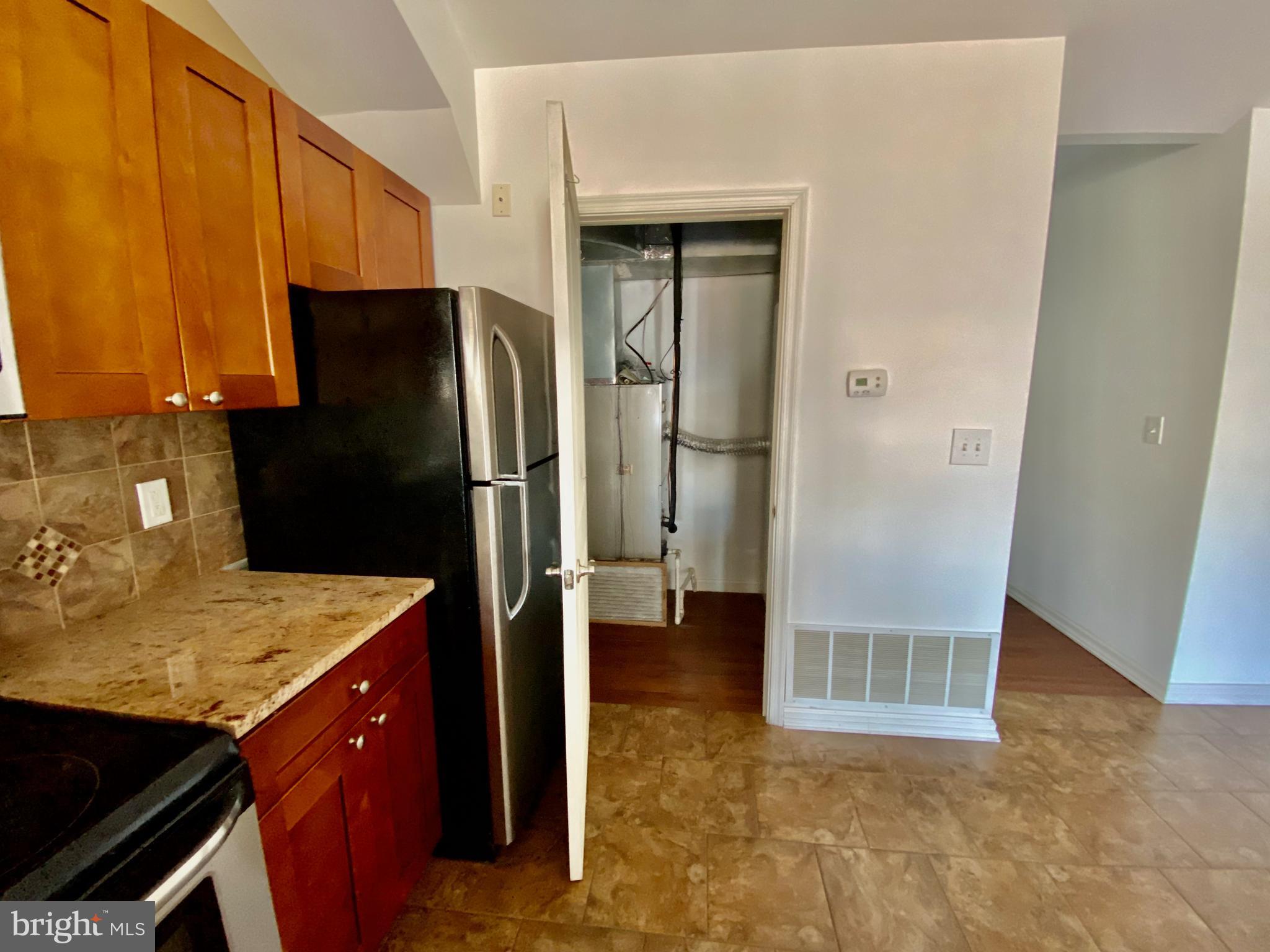 HAWTHORNE - Residential Income