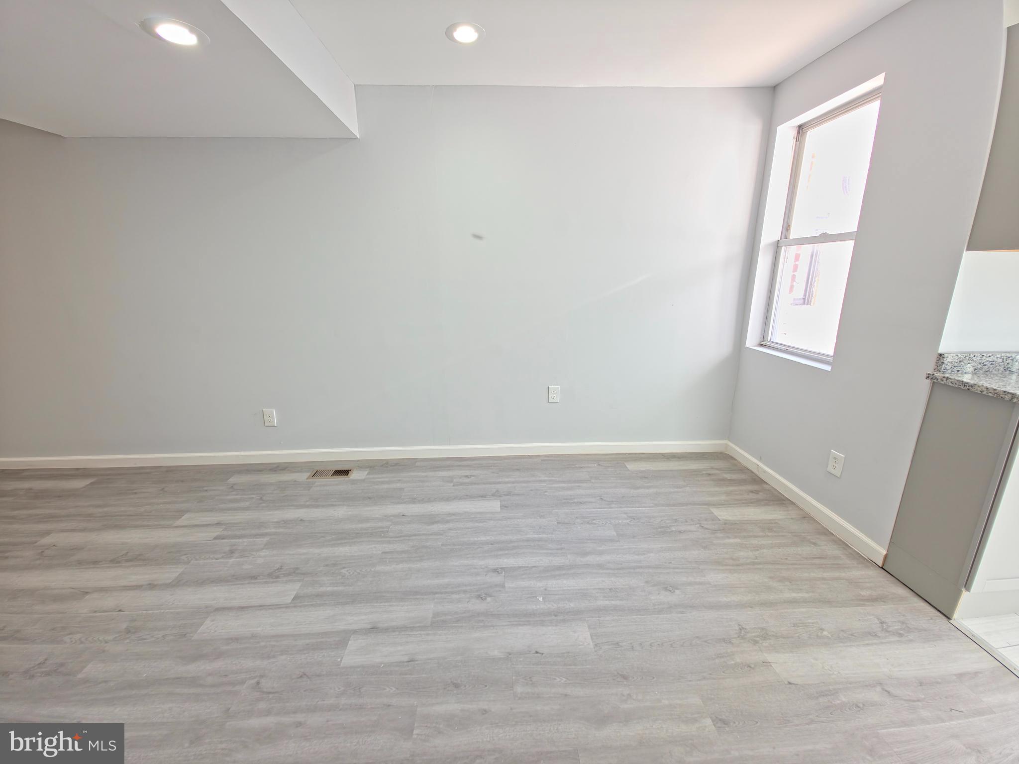 JUNIATA - Residential