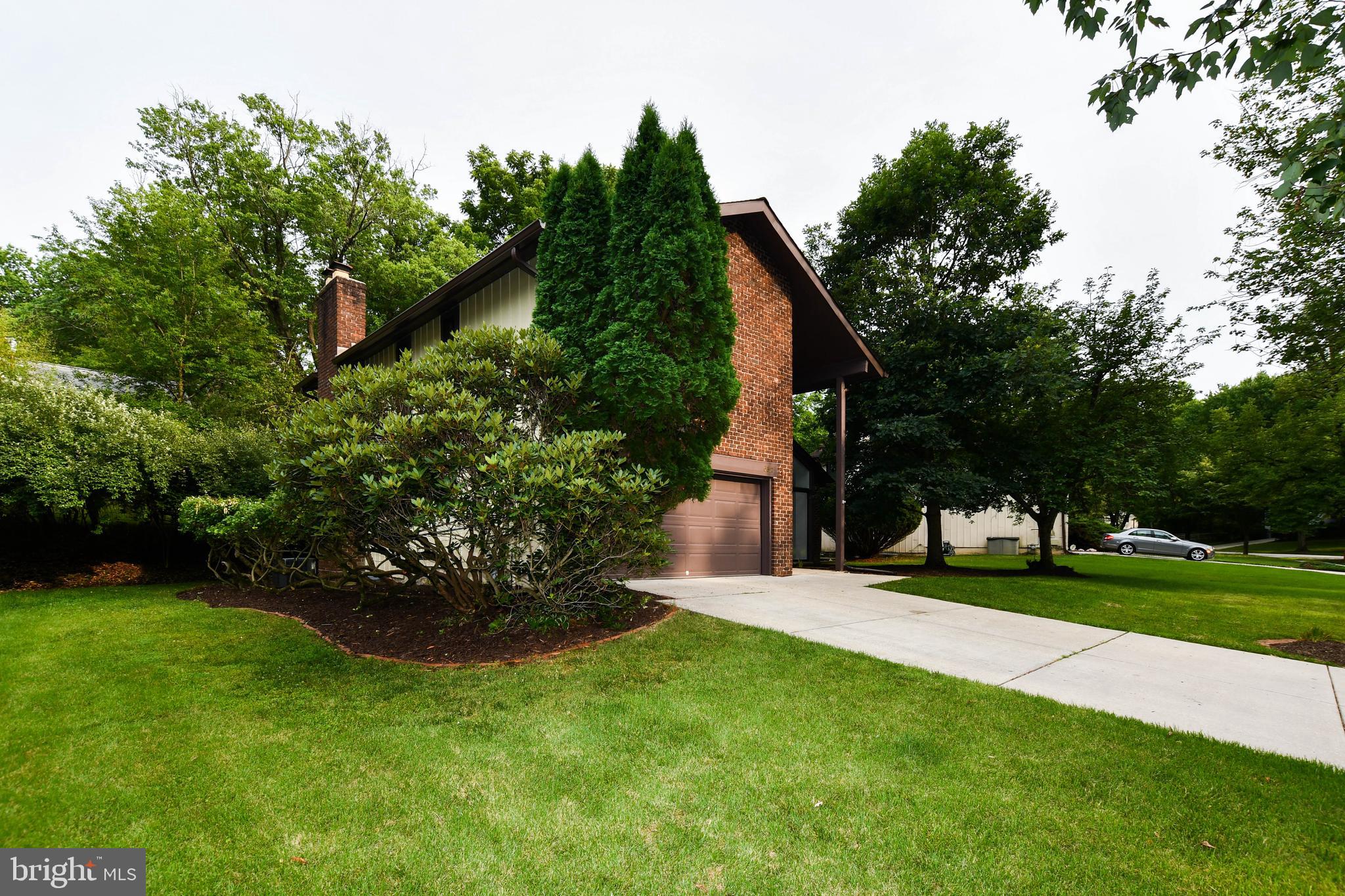 5317 LIGHTNING VIEW ROAD