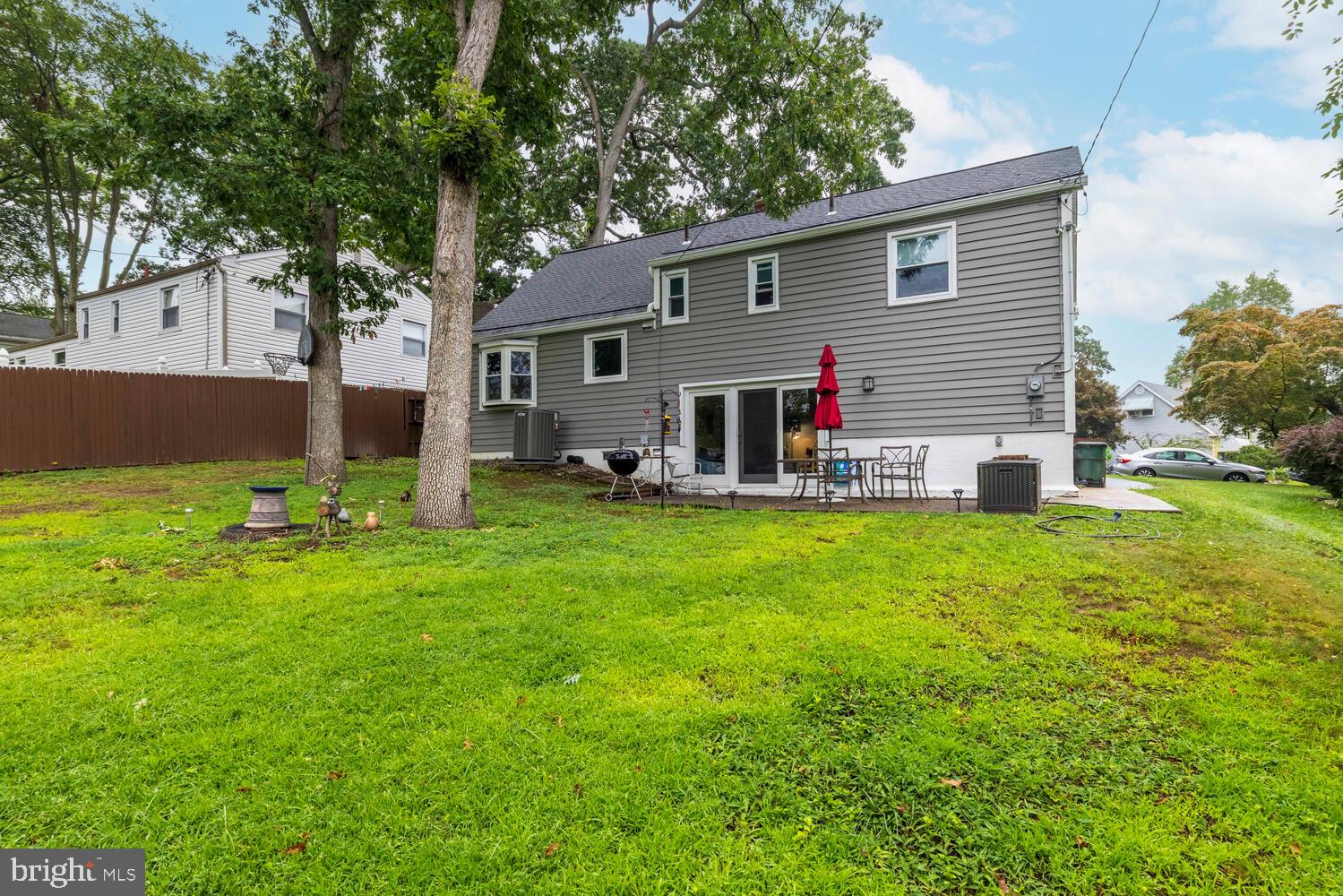 ABINGTON WOODS - Residential