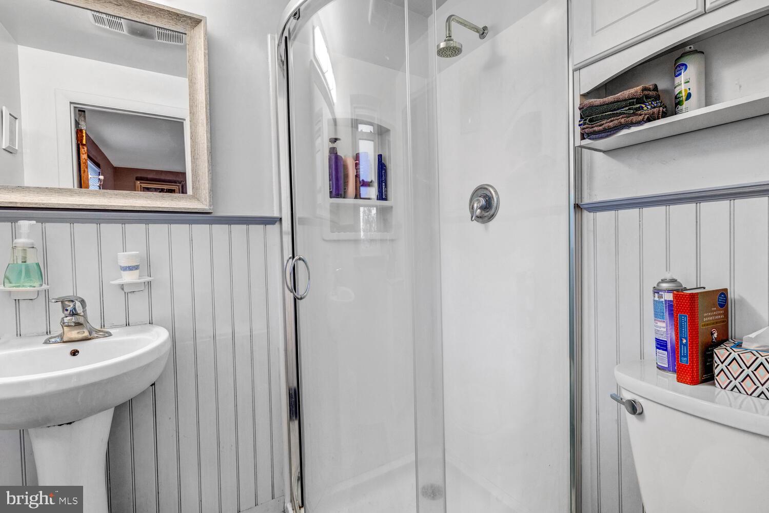 ABINGTON WOODS - Residential