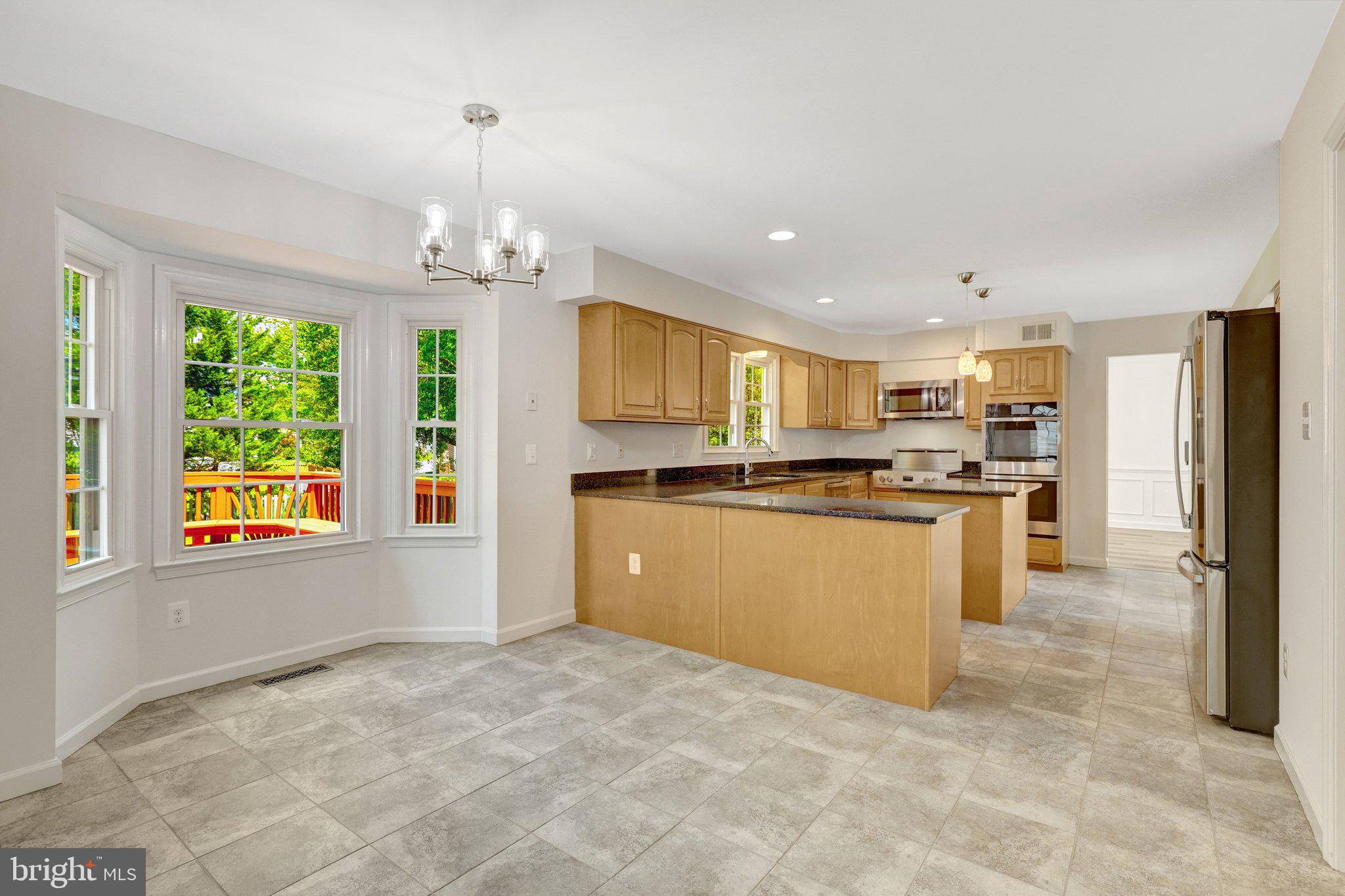 ASHBURN FARM - Residential