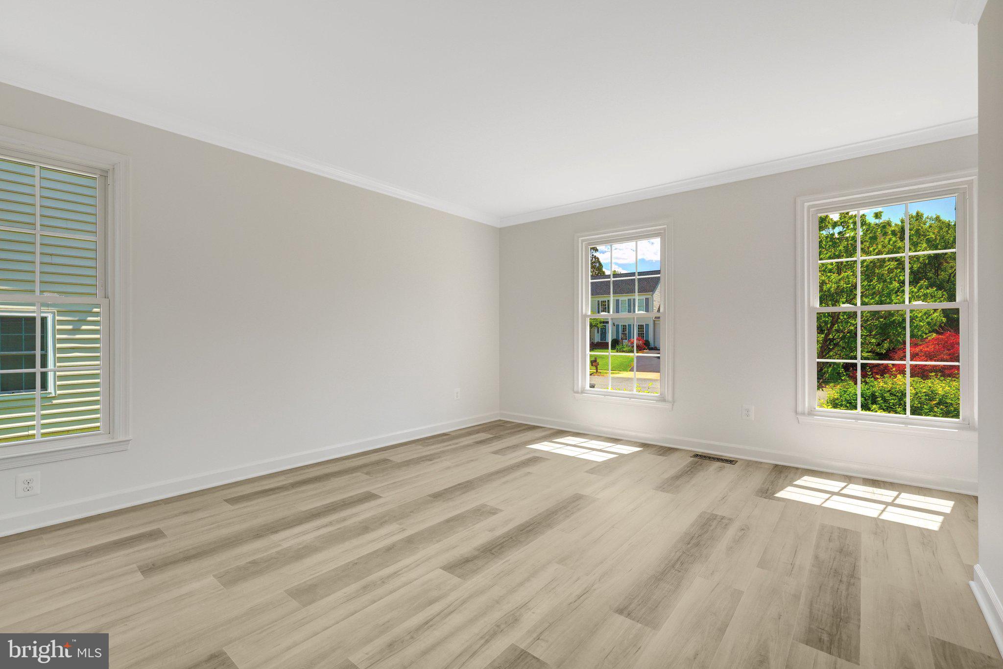 ASHBURN FARM - Residential