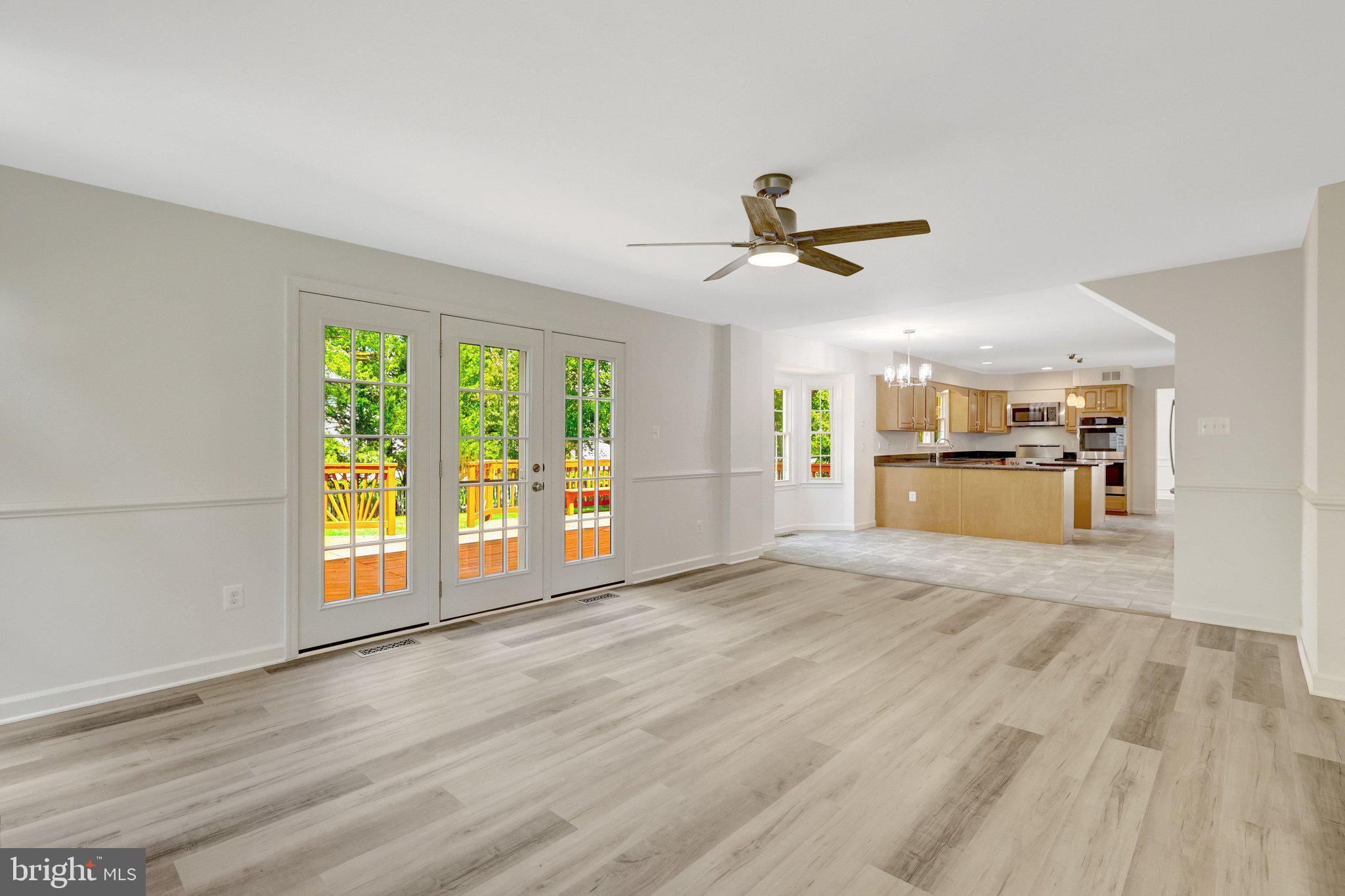 ASHBURN FARM - Residential