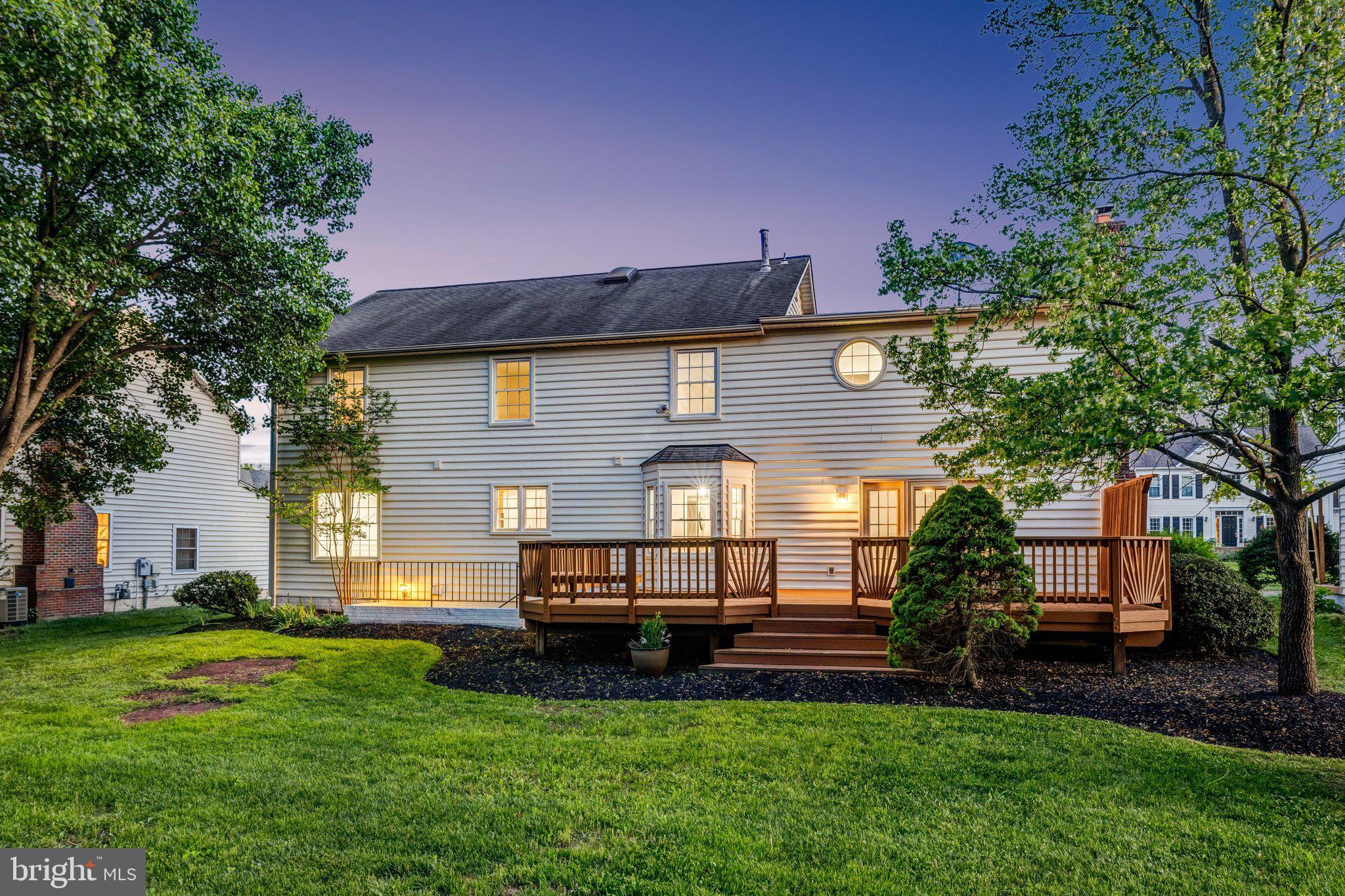 ASHBURN FARM - Residential