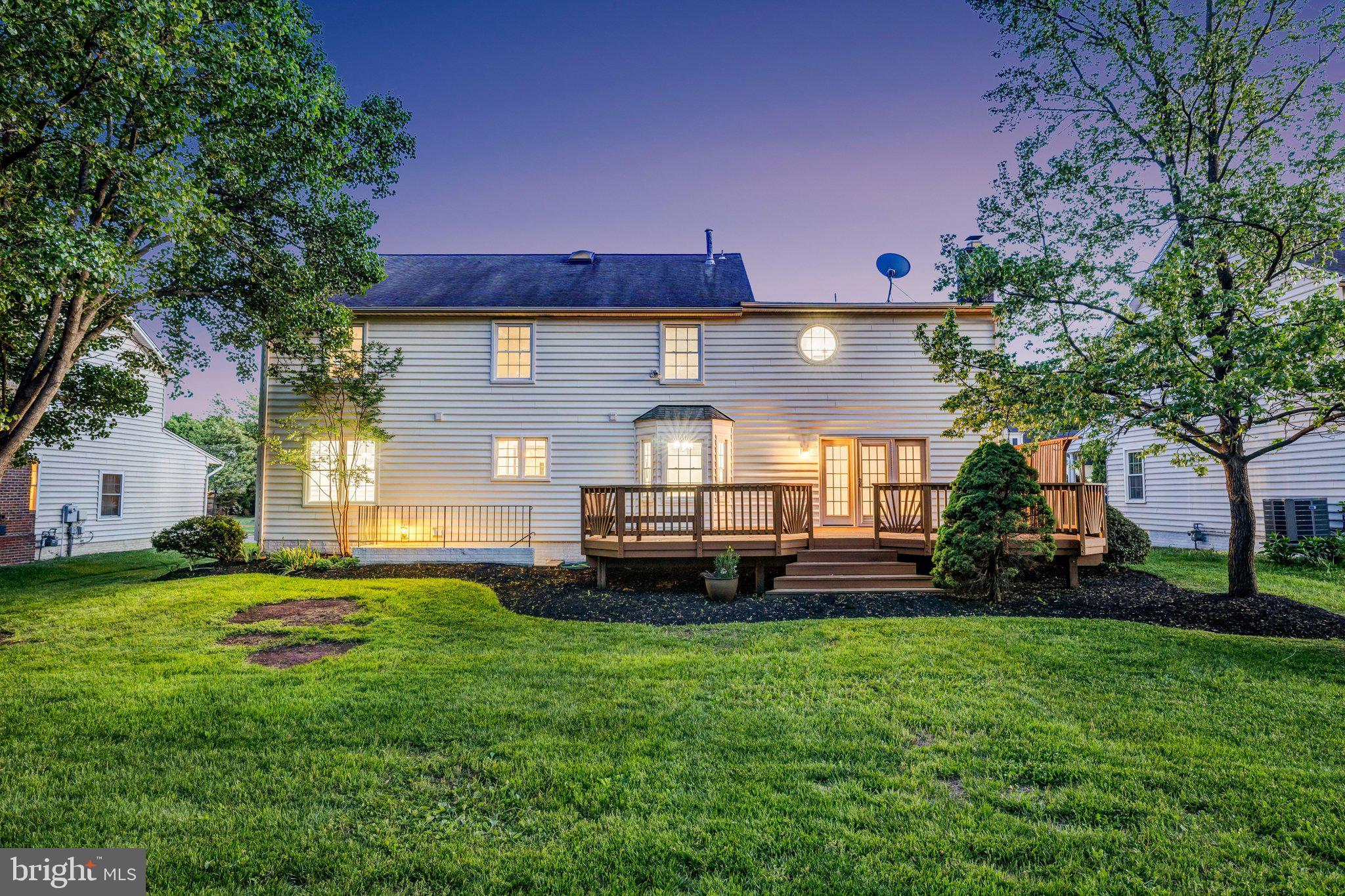 ASHBURN FARM - Residential