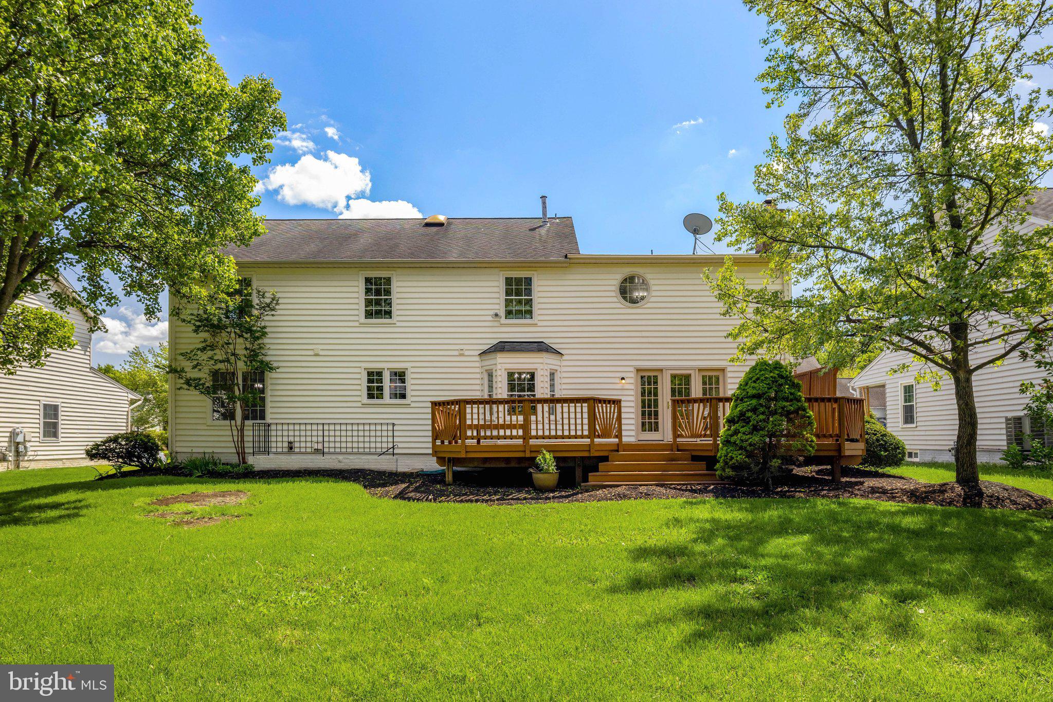 ASHBURN FARM - Residential