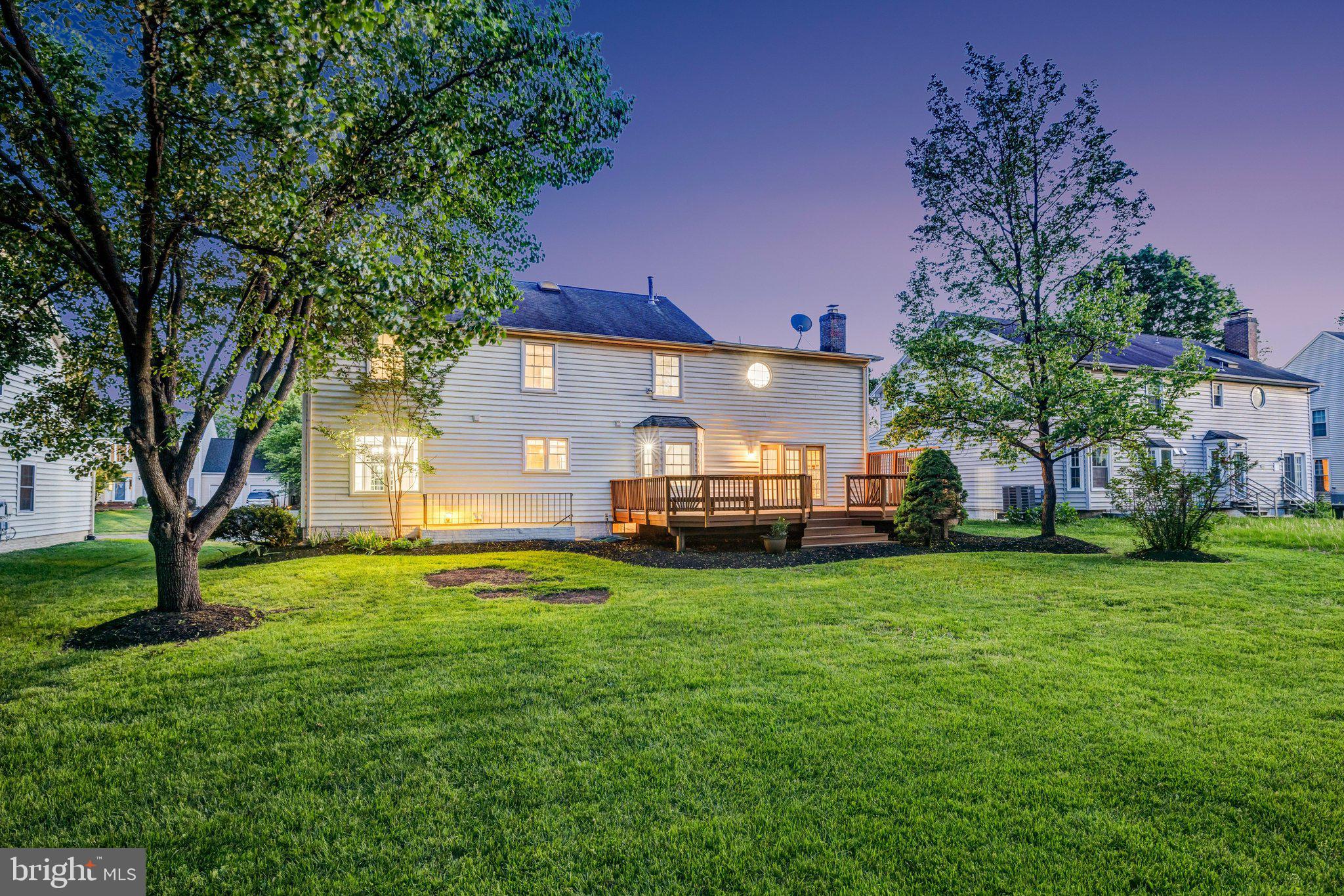 ASHBURN FARM - Residential
