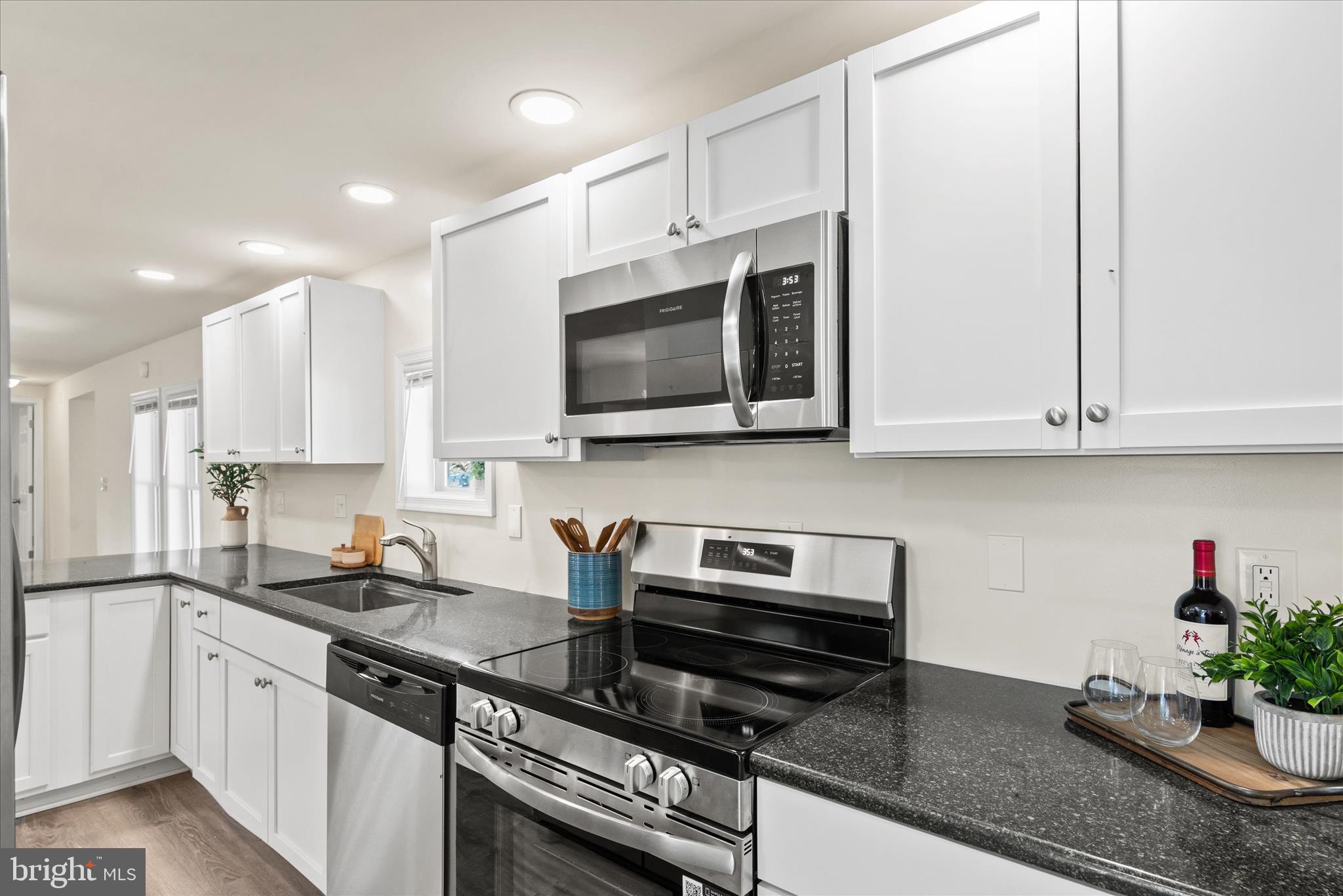 PINE BEACH ADDN - Residential