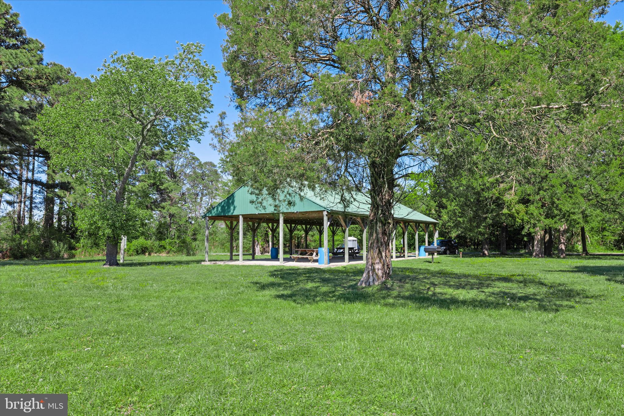 PINE BEACH ADDN - Residential