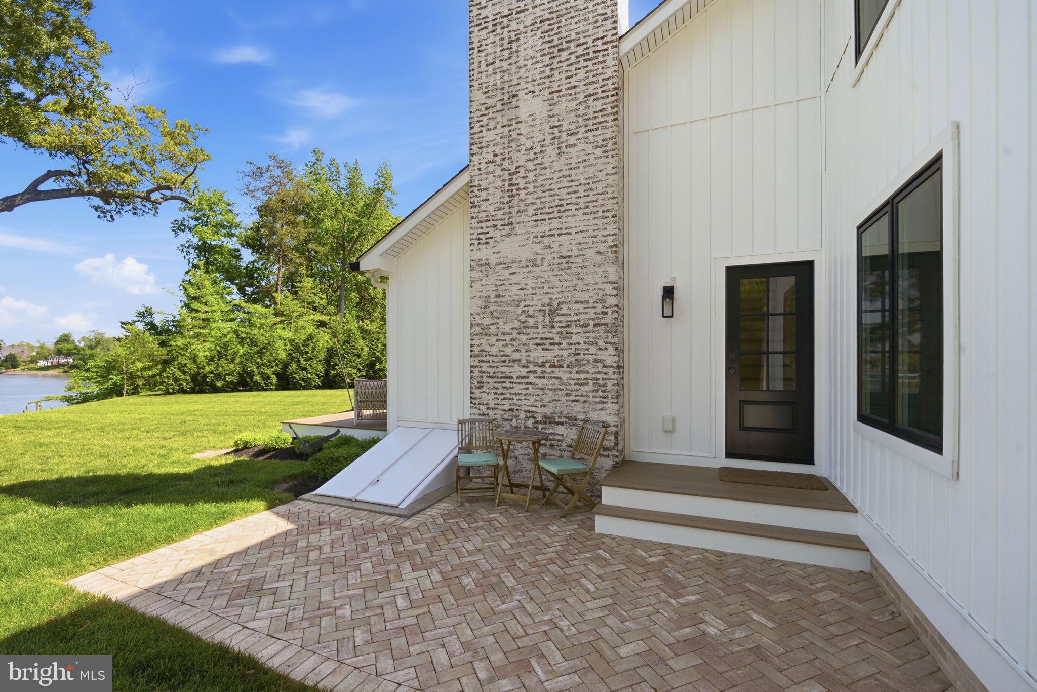 WOODLAND FARMS - Residential