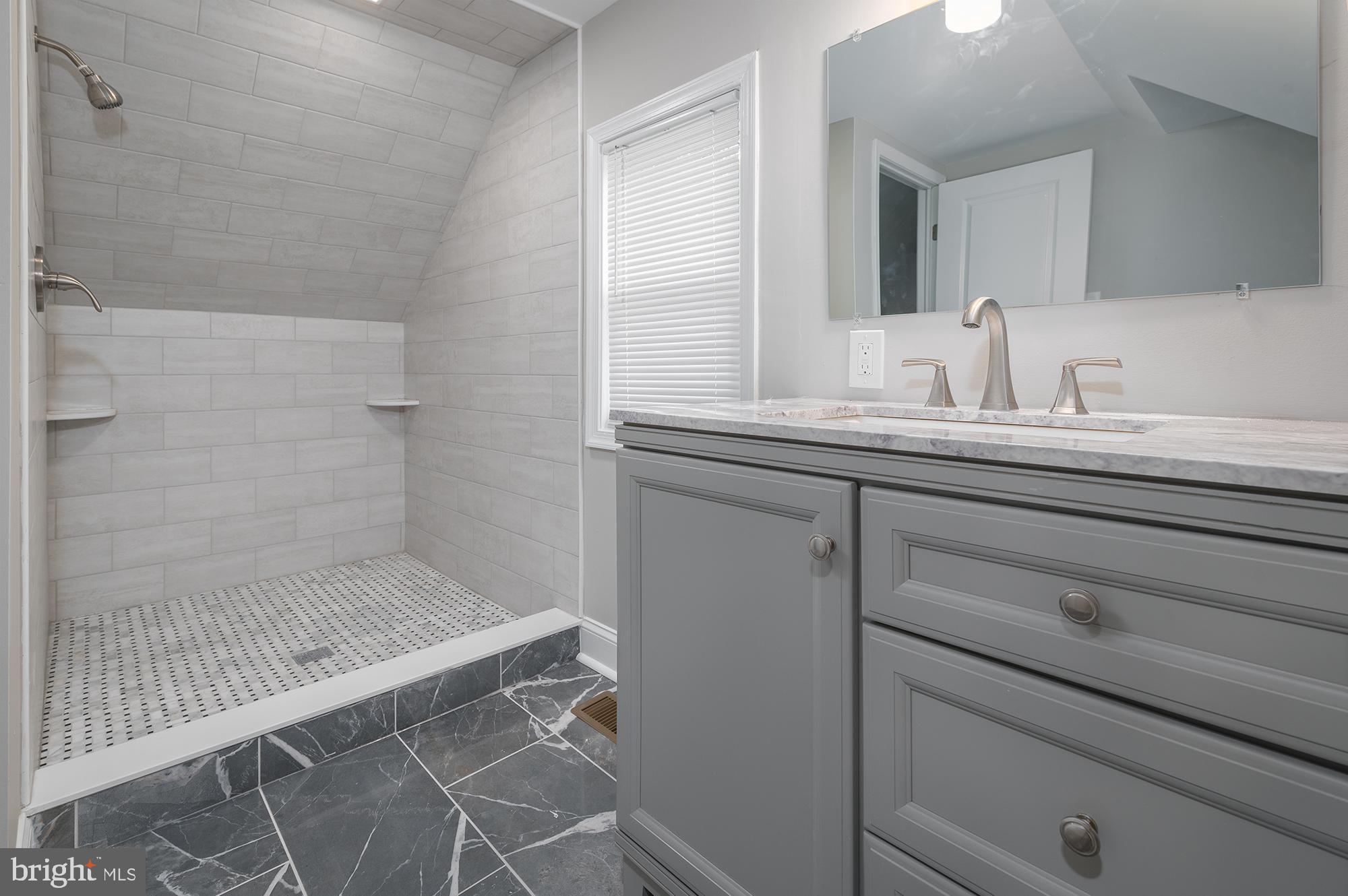 CARNEY VIEW - Residential