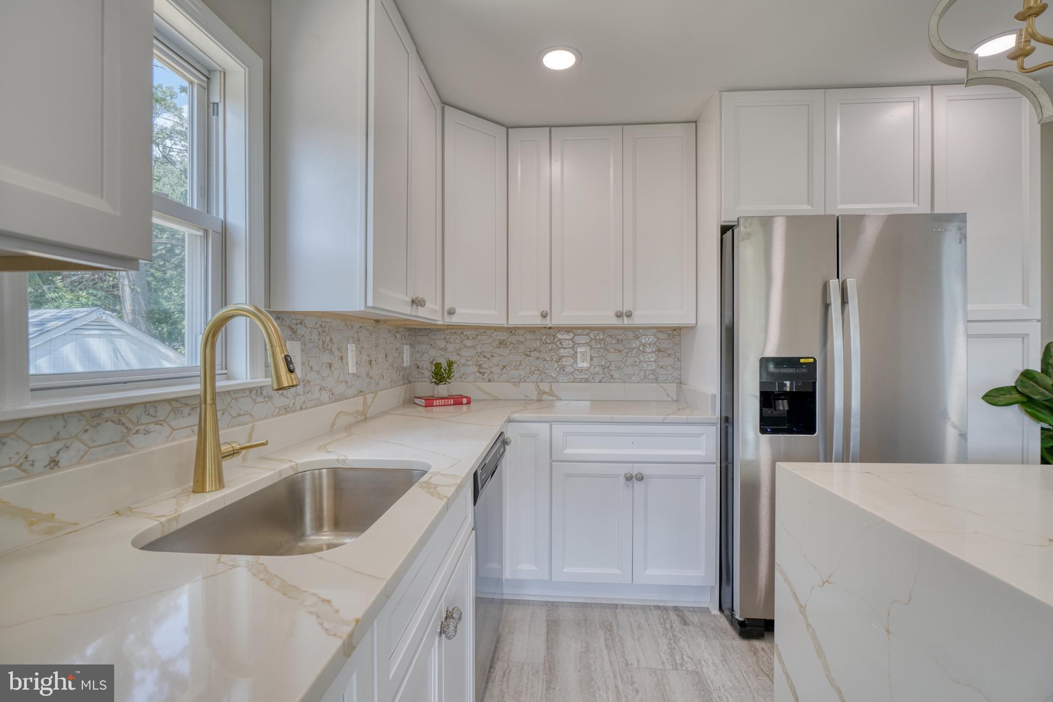 CARNEY VIEW - Residential