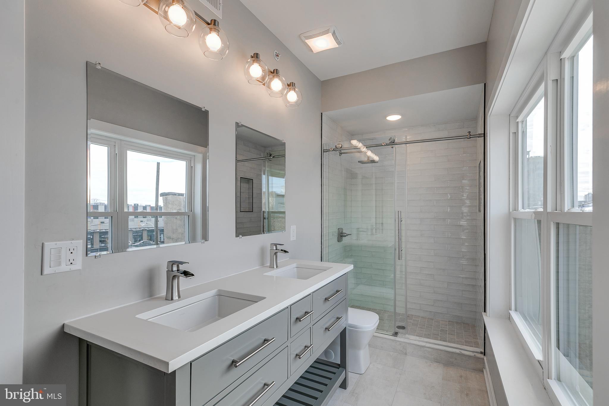 OLDE KENSINGTON - Residential Lease