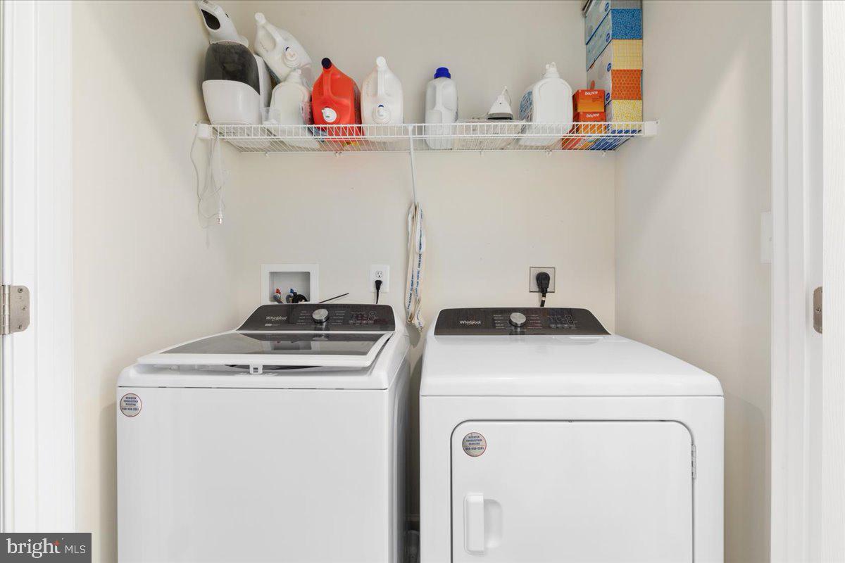 TOWNES AT TATE MANOR - Residential Lease