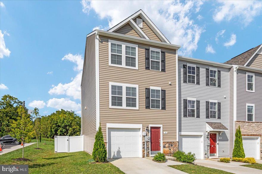 "Take A Tour Of Tate" This 3 bedroom, 3 1/2 bath end unit townhome is just a couple years old! Stunning kitchen with beautiful counters, stainless steel appliances and eating area. Large family room with open concept. Primary bedroom with walk-in-closet and private bathroom. Upstairs laundry room making life so much easier! Finished basement level with rec room area and full bathroom. Spacious deck, fenced in backyard and a one car garage. Pets on a case-by-case basis. Tenant pays quarterly HOA fee of $175.00. HOA mows the front lawn.