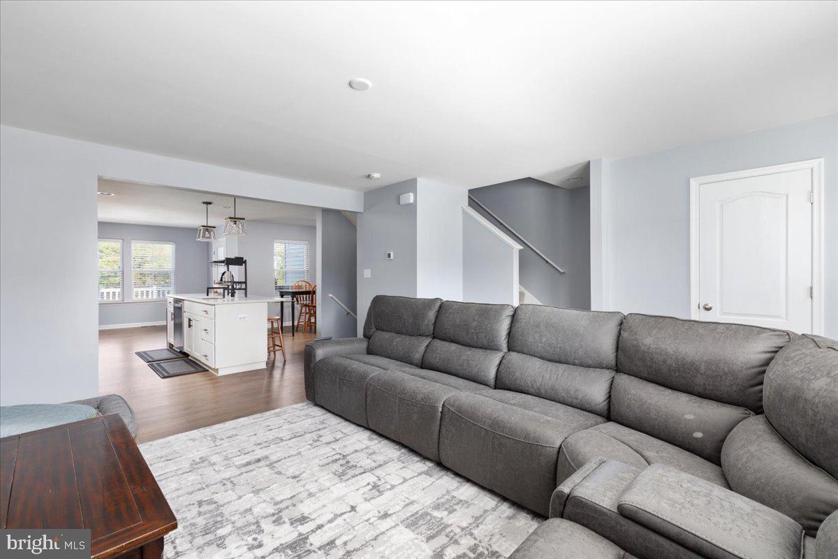 TOWNES AT TATE MANOR - Residential Lease