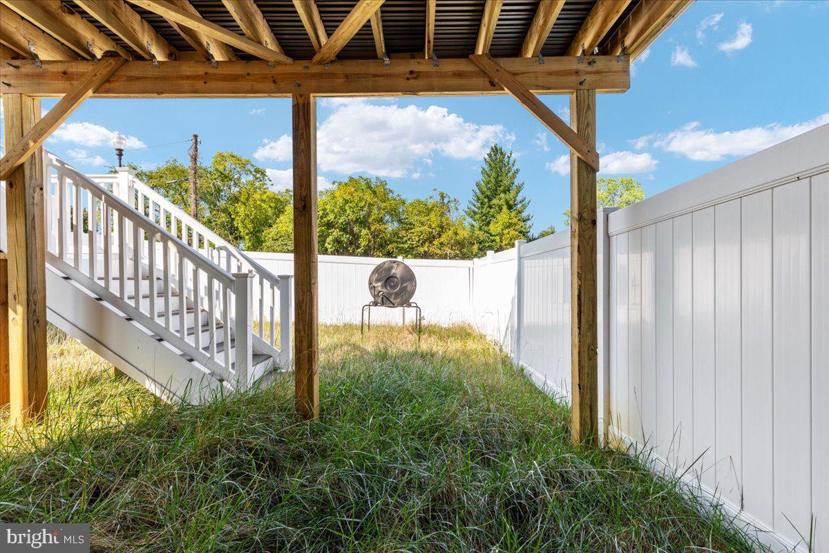 TOWNES AT TATE MANOR - Residential Lease