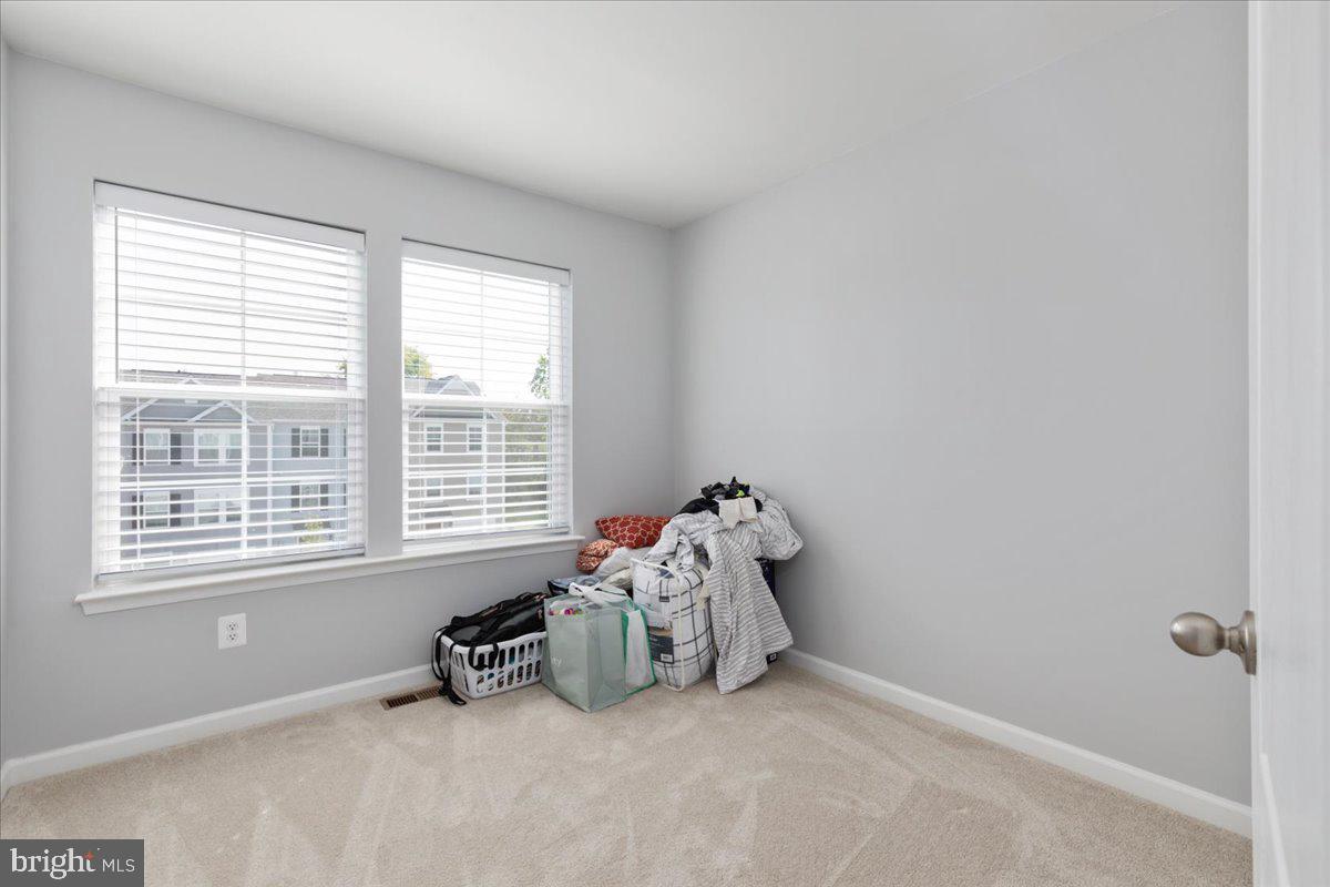 TOWNES AT TATE MANOR - Residential Lease