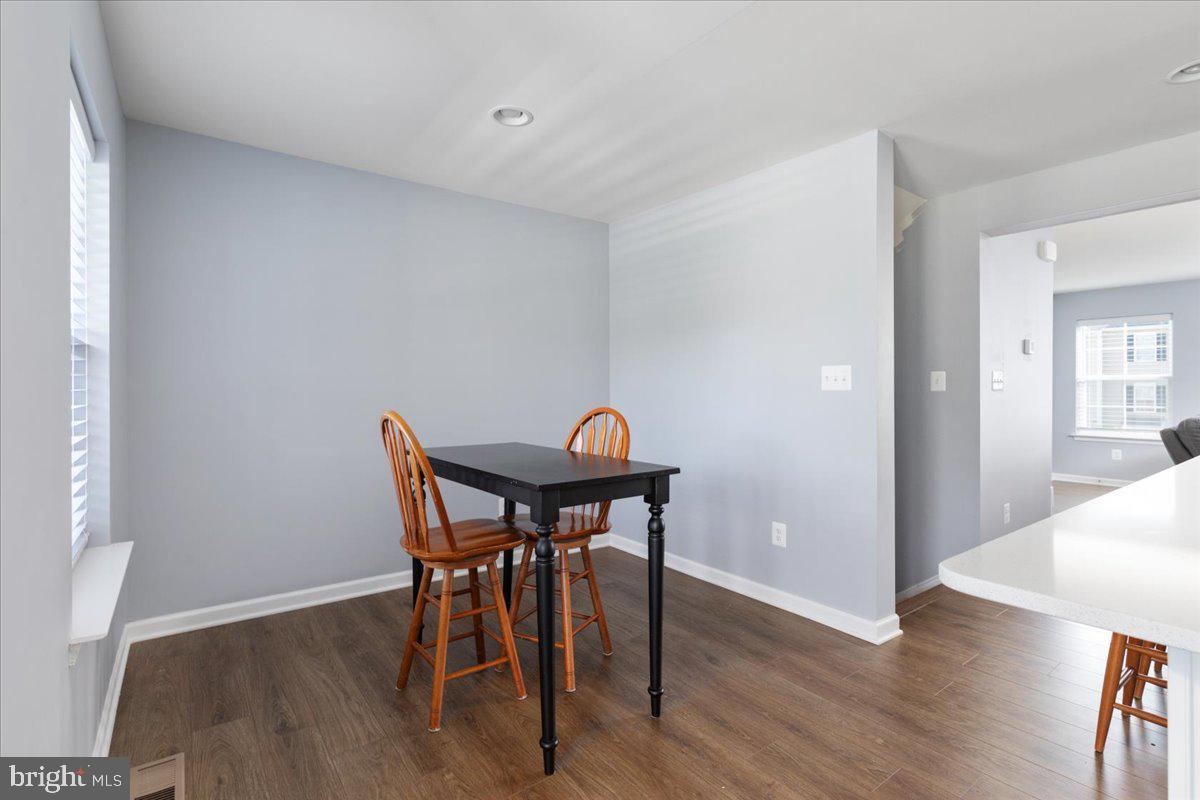 TOWNES AT TATE MANOR - Residential Lease