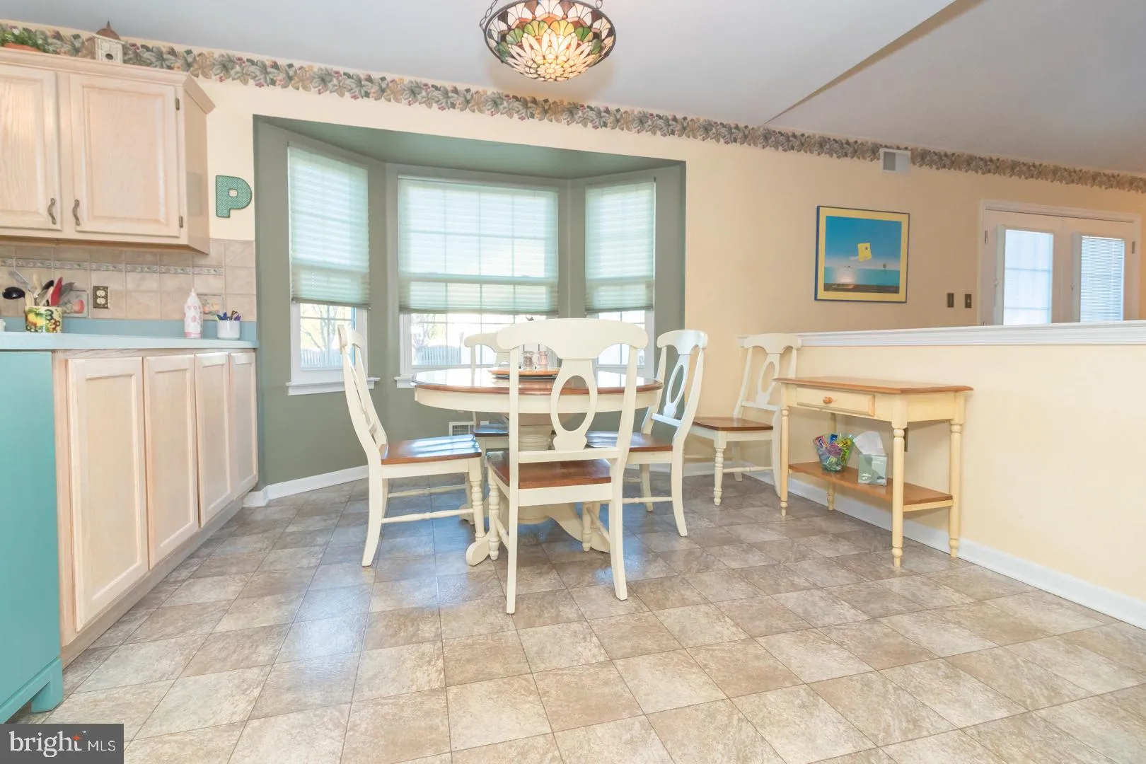 Hamilton, New Jersey 08690, United States, 4 Bedrooms Bedrooms, ,3 BathroomsBathrooms,Residential,Pending,26257