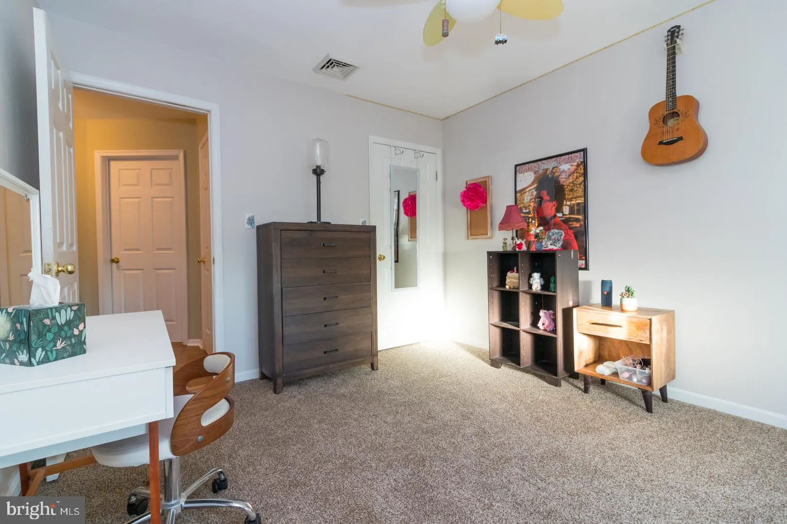 Hamilton, New Jersey 08690, United States, 4 Bedrooms Bedrooms, ,3 BathroomsBathrooms,Residential,Pending,26257