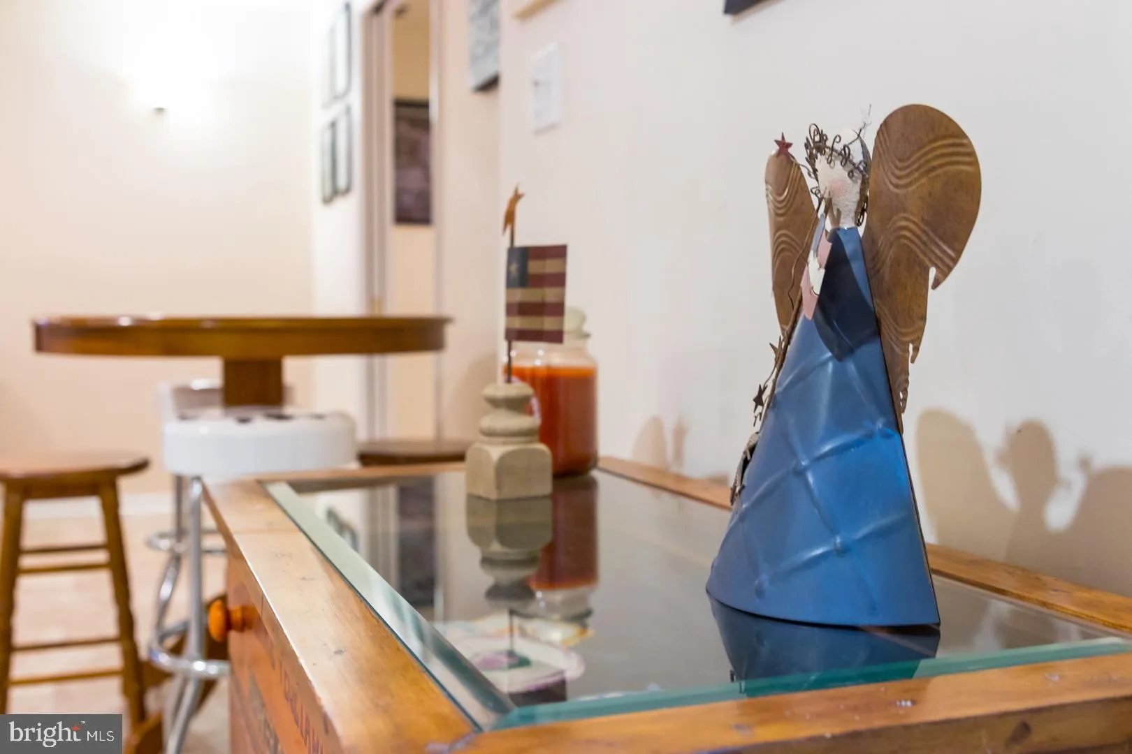 Hamilton, New Jersey 08690, United States, 4 Bedrooms Bedrooms, ,3 BathroomsBathrooms,Residential,Pending,26257