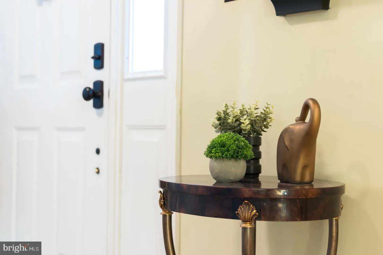 Hamilton, New Jersey 08690, United States, 4 Bedrooms Bedrooms, ,3 BathroomsBathrooms,Residential,Pending,26257