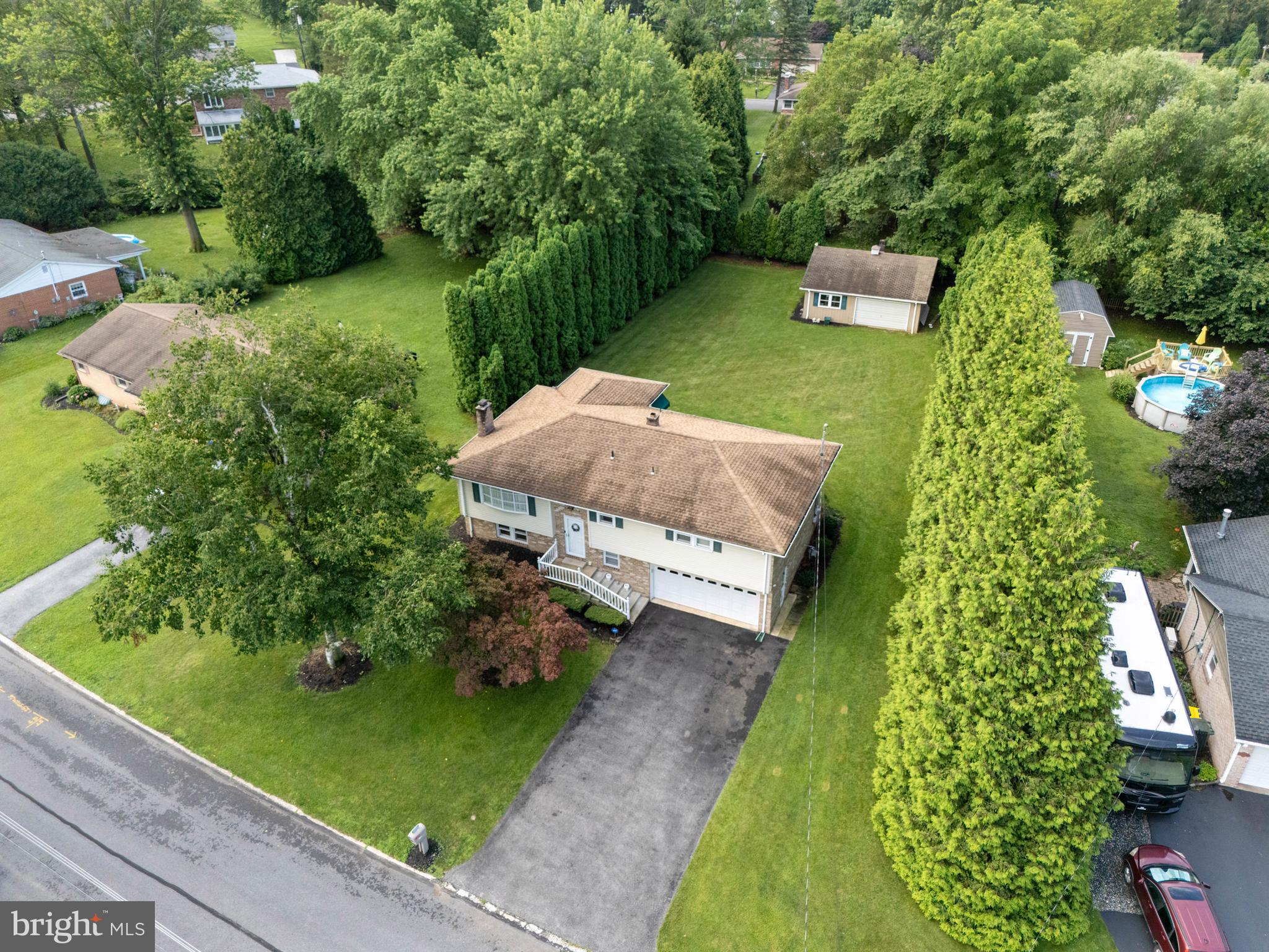 3332 GROTON LANE